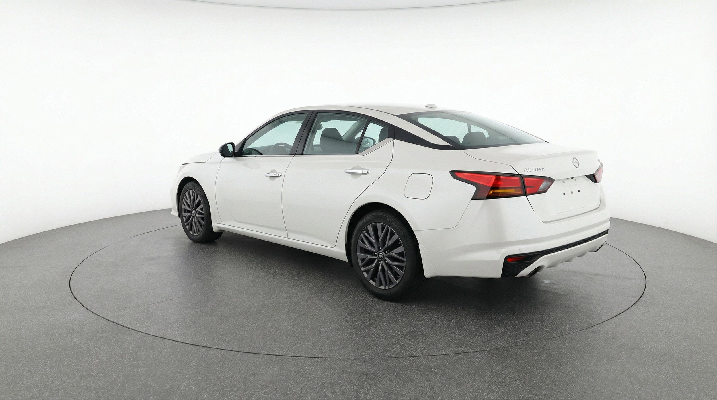 Thumbnail: 2025 Nissan Altima - 6