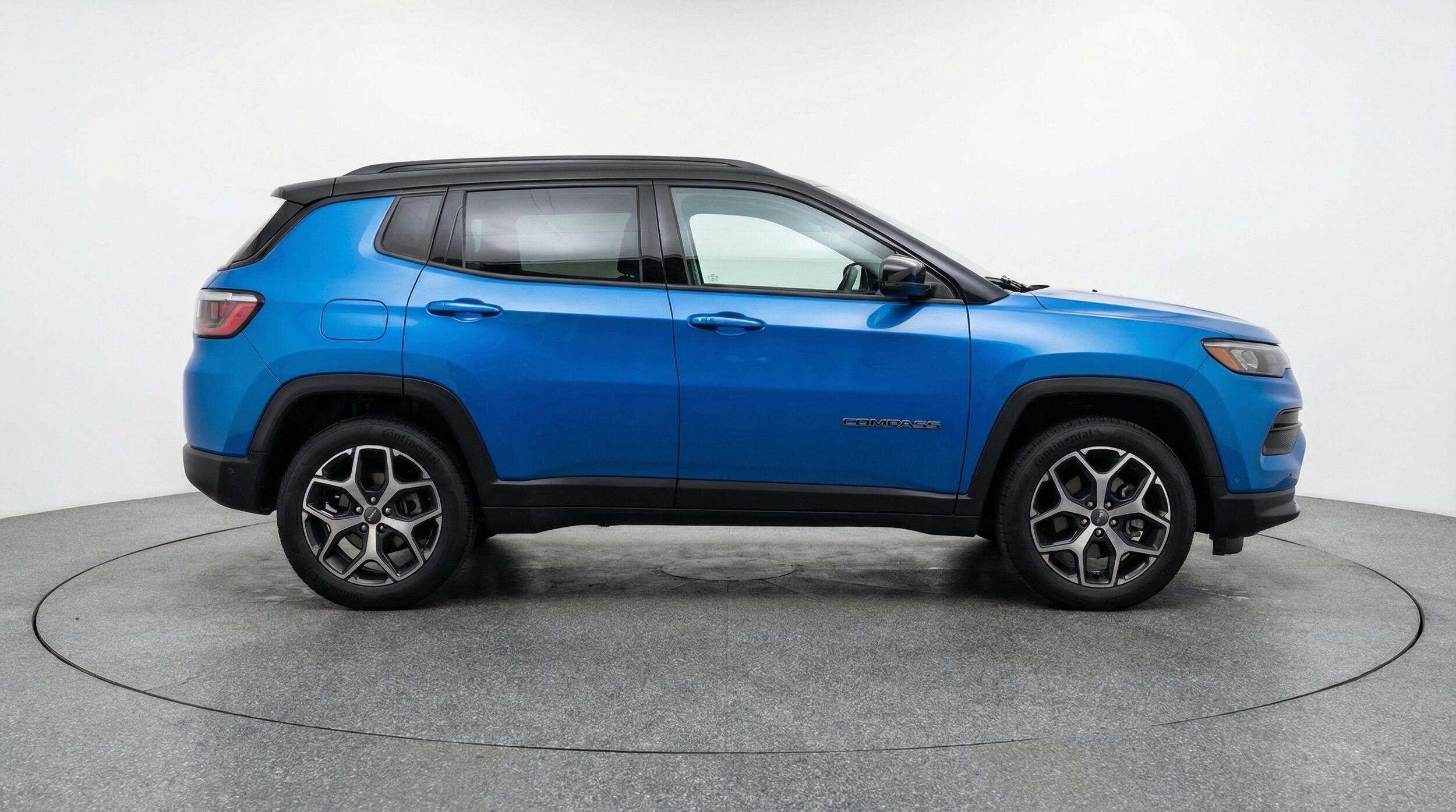 Thumbnail: 2025 Jeep Compass - 11