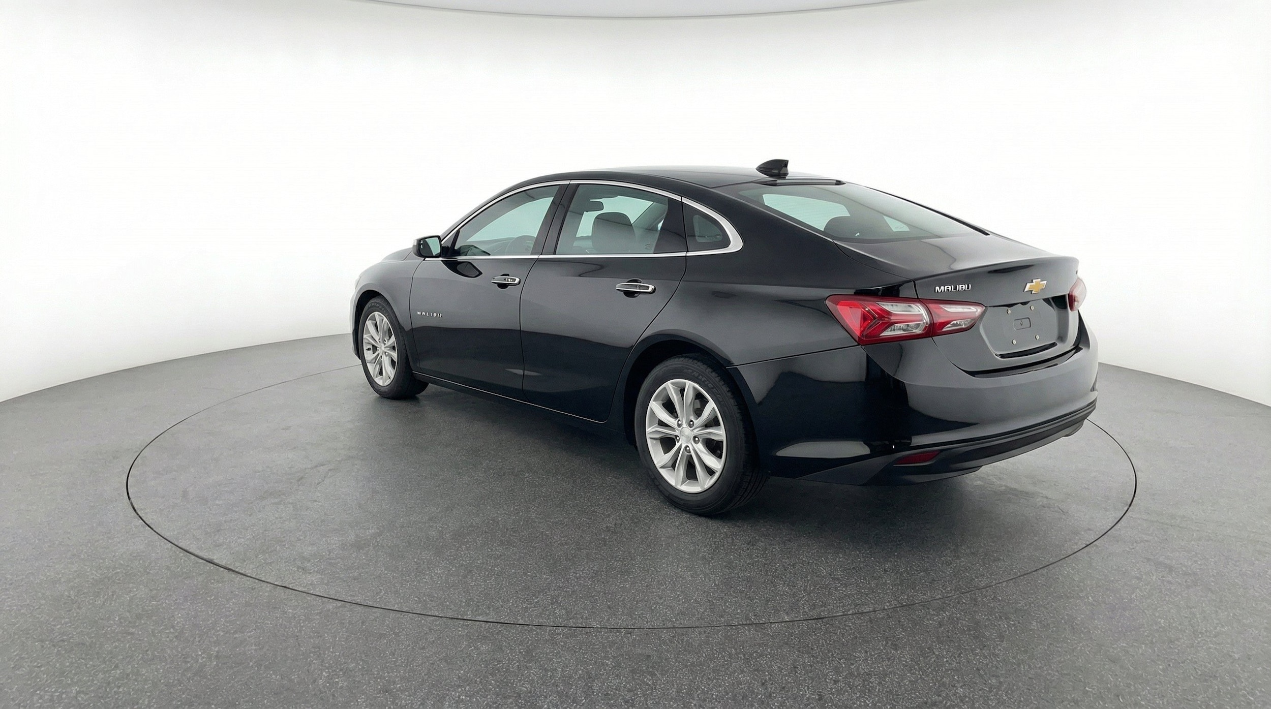 Thumbnail: 2024 Chevrolet Malibu - 6