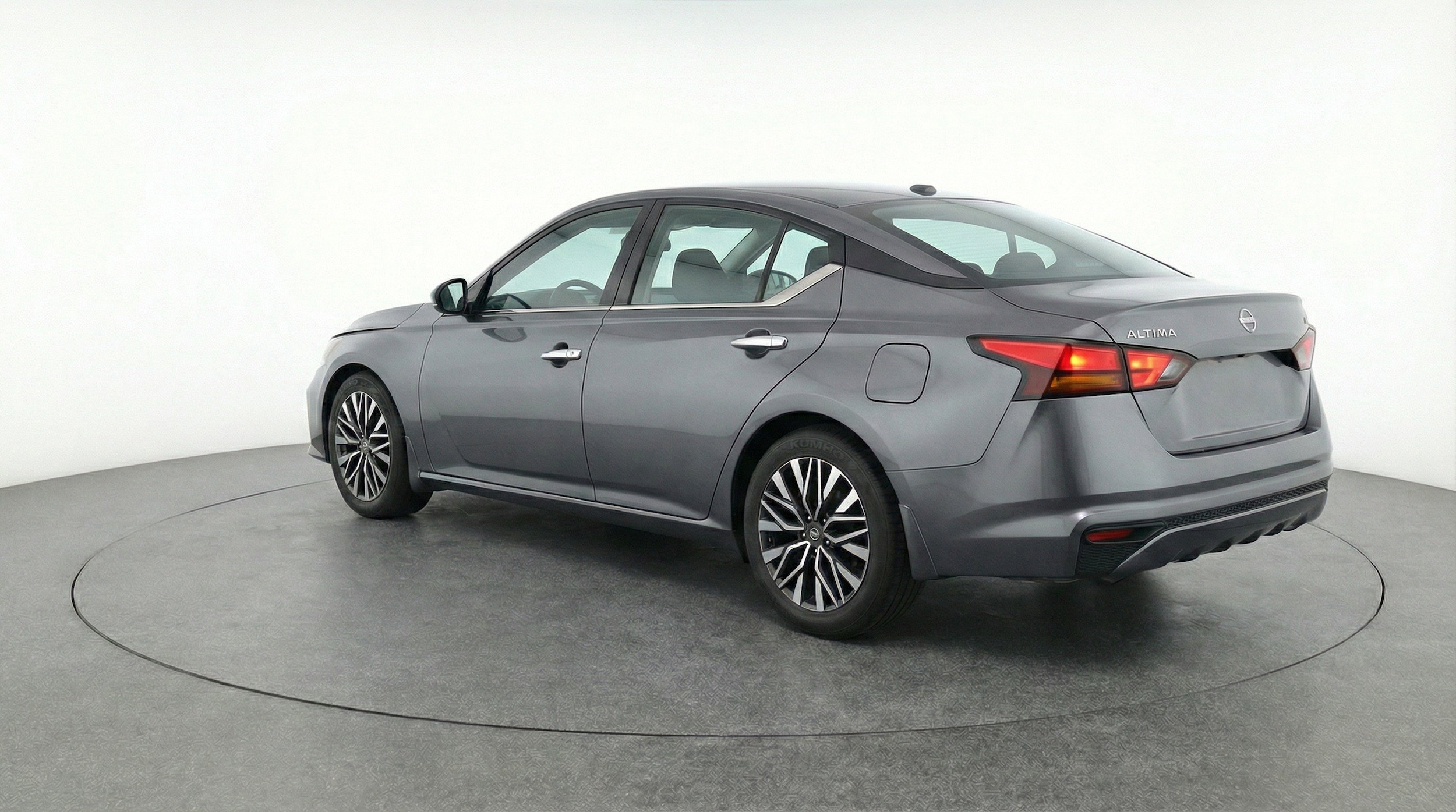 Thumbnail: 2025 Nissan Altima - 6