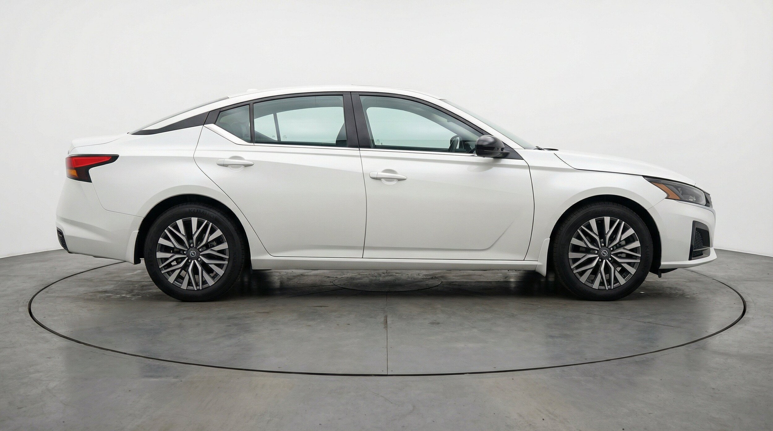 Thumbnail: 2025 Nissan Altima - 11