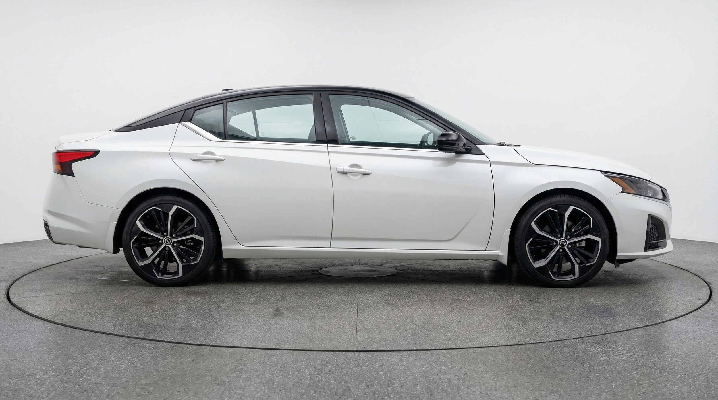 Thumbnail: 2025 Nissan Altima - 11