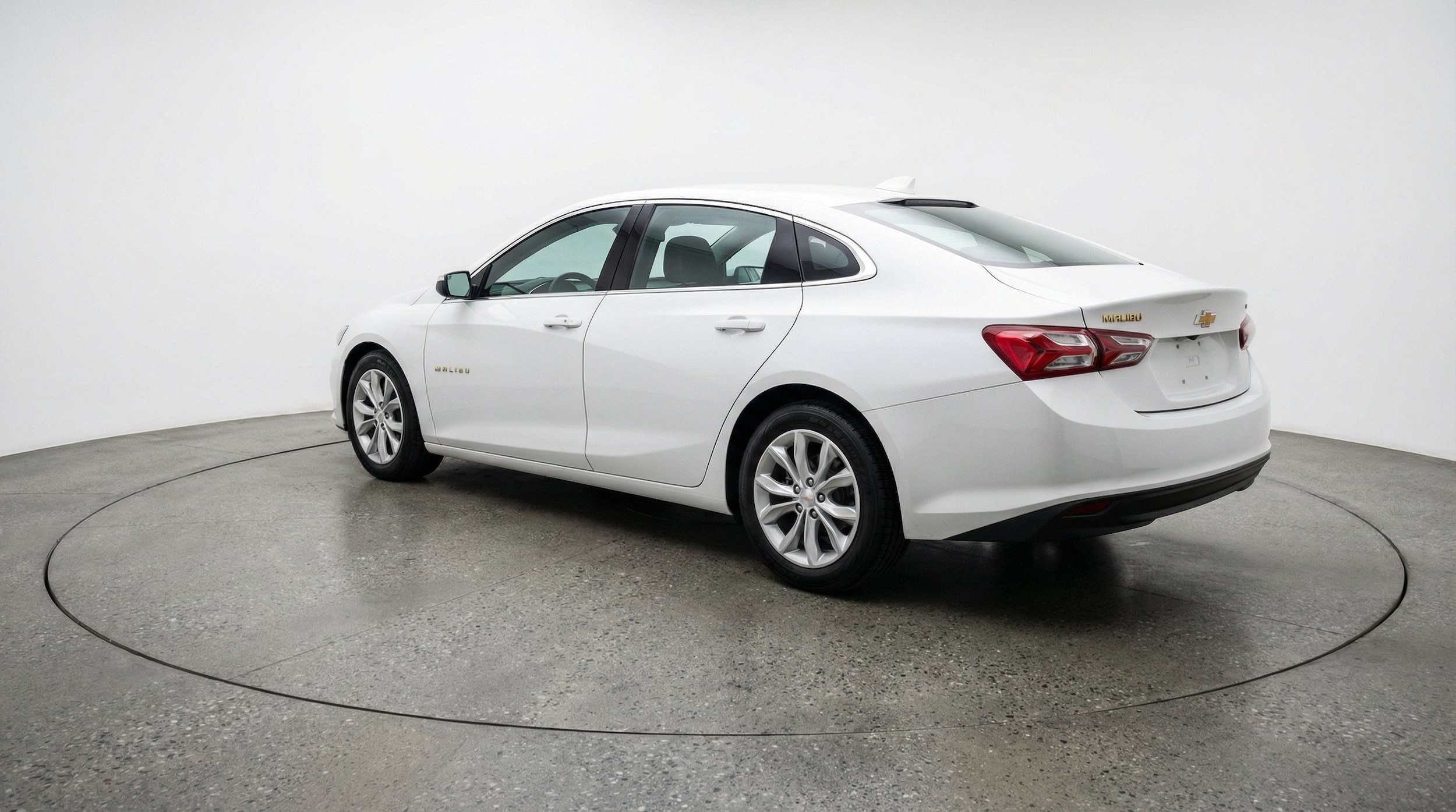 Thumbnail: 2024 Chevrolet Malibu - 6