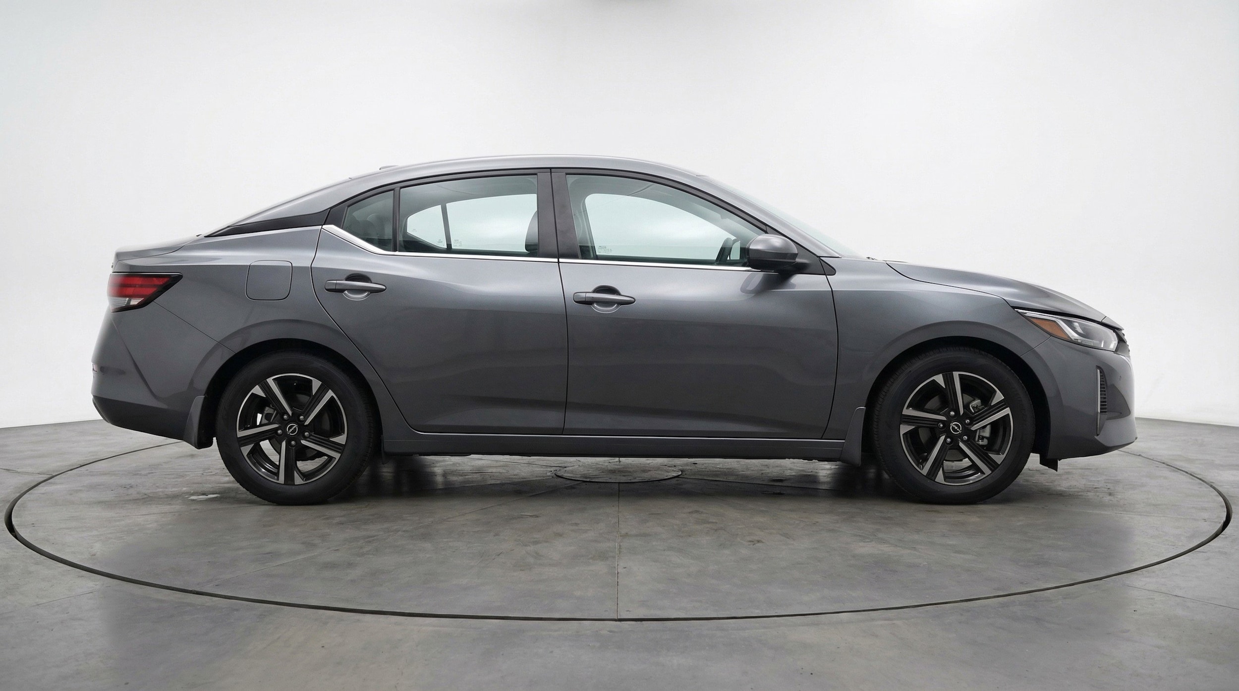 Thumbnail: 2025 Nissan Sentra - 11