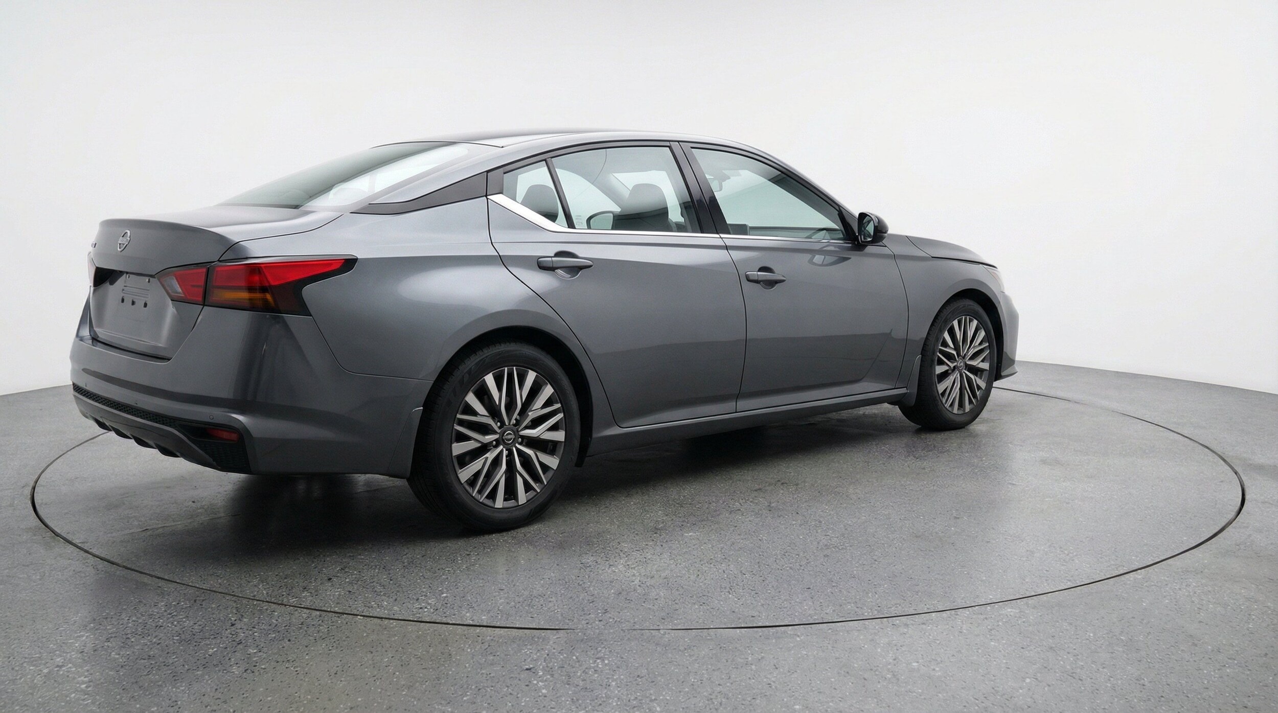 Thumbnail: 2025 Nissan Altima - 9
