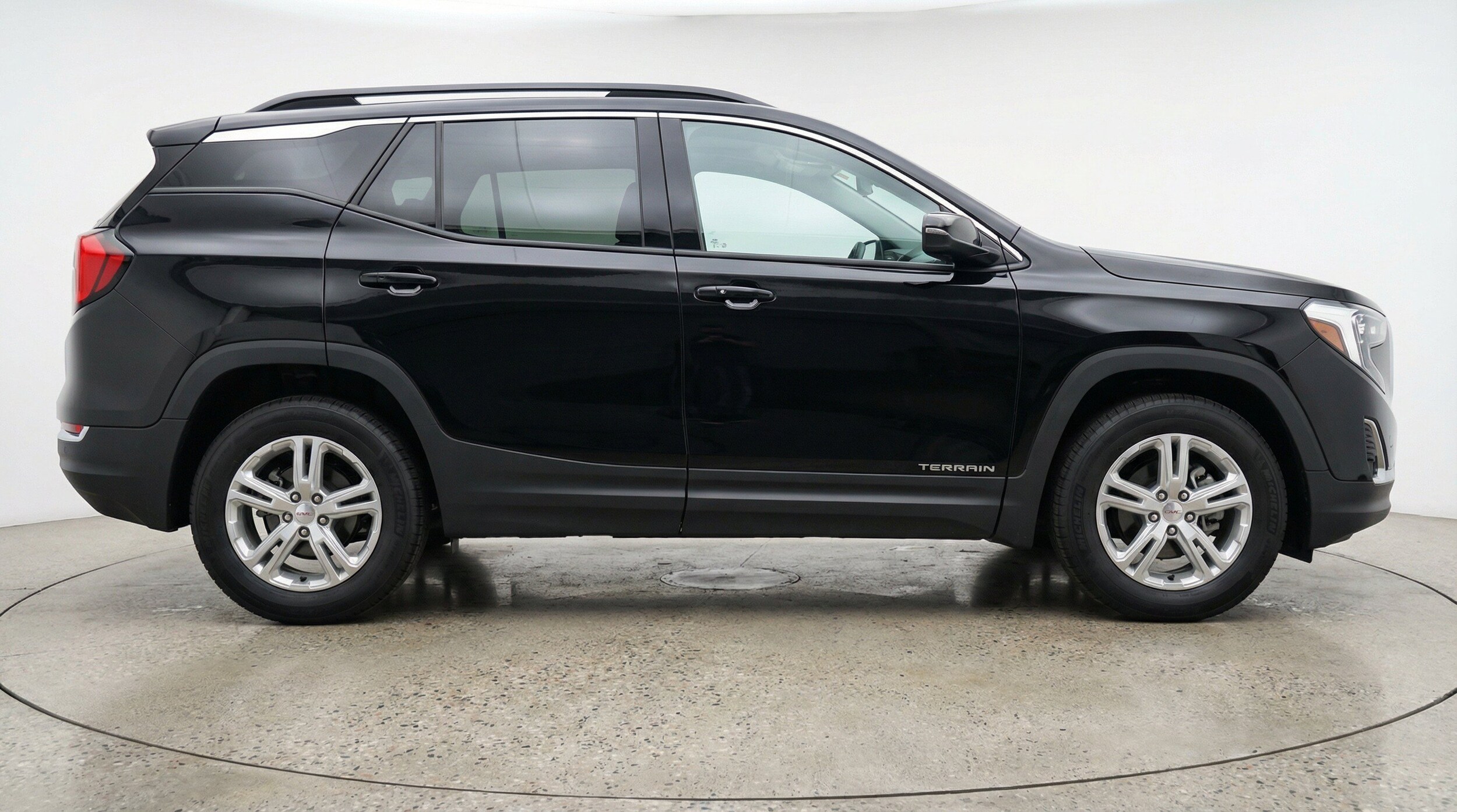 Thumbnail: 2024 GMC Terrain - 11