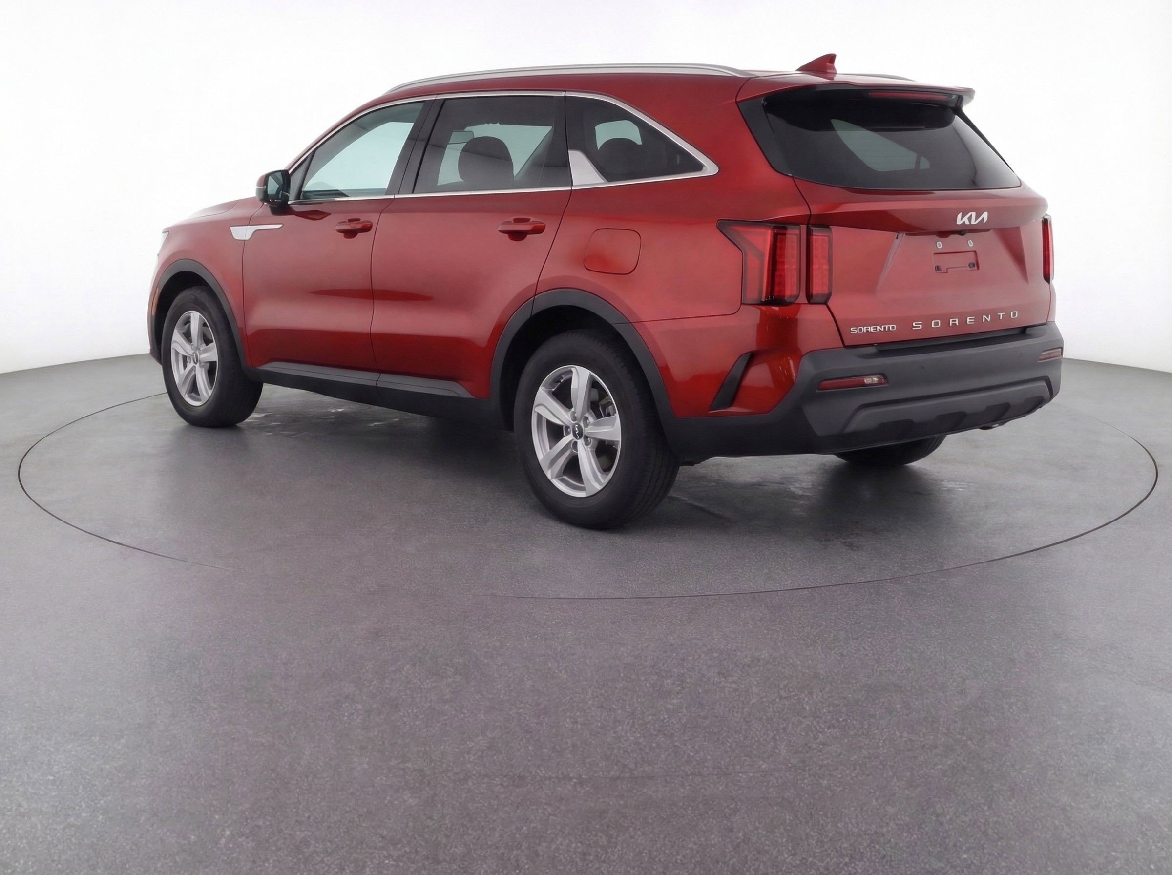 Thumbnail: 2023 Kia Sorento - 9