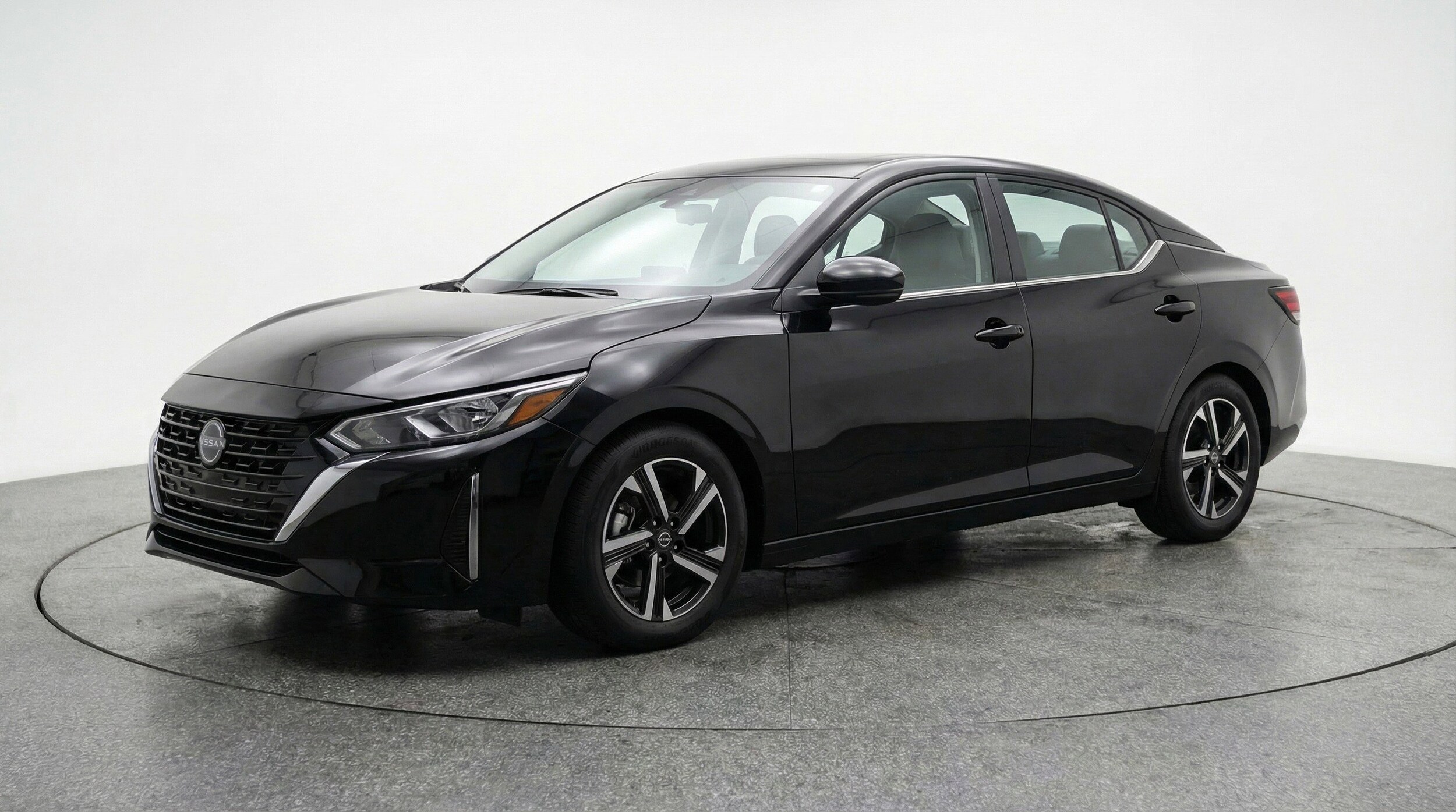 Thumbnail: 2025 Nissan Sentra - 3