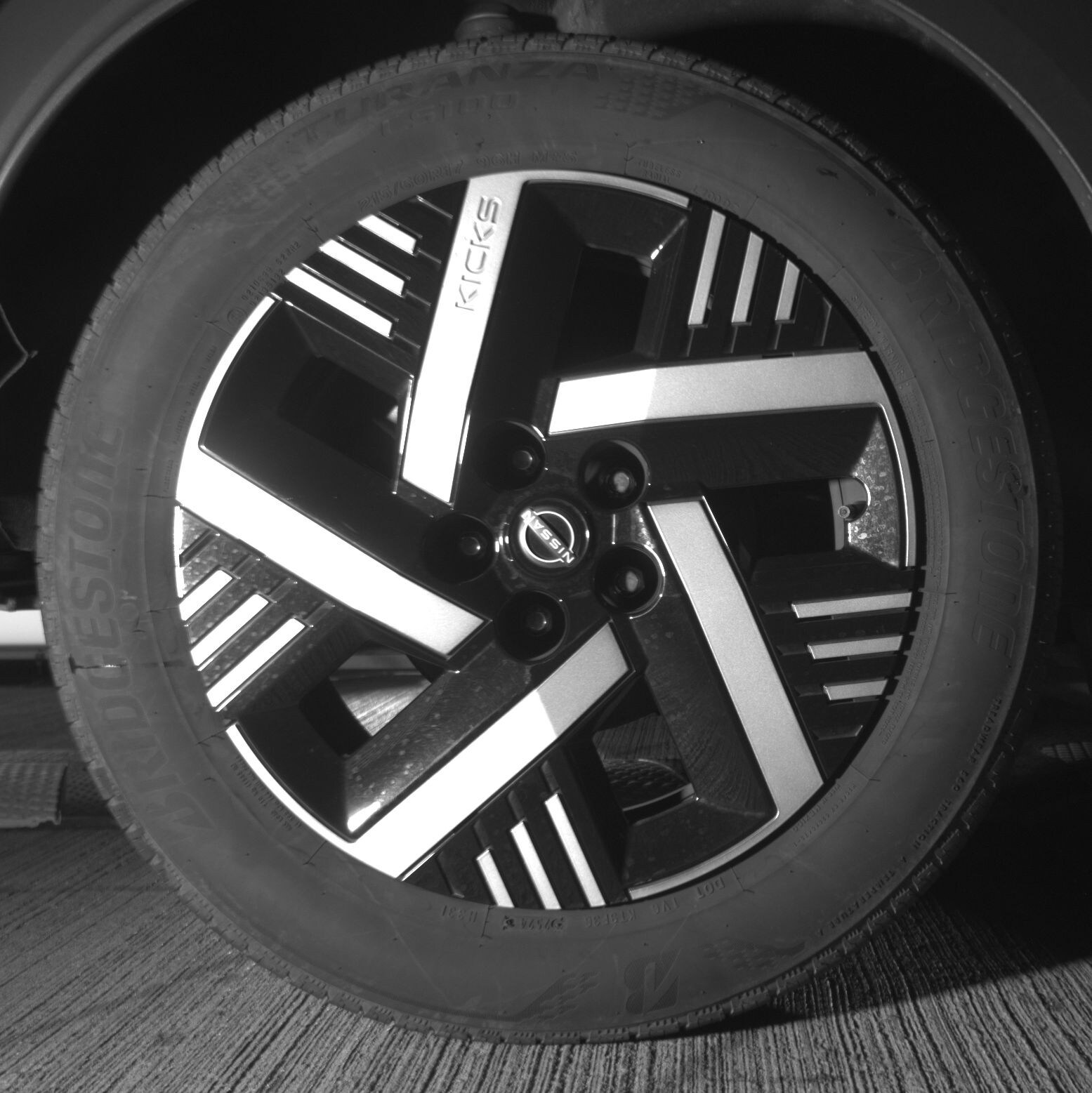 Thumbnail: 2025 Nissan Kicks - 12