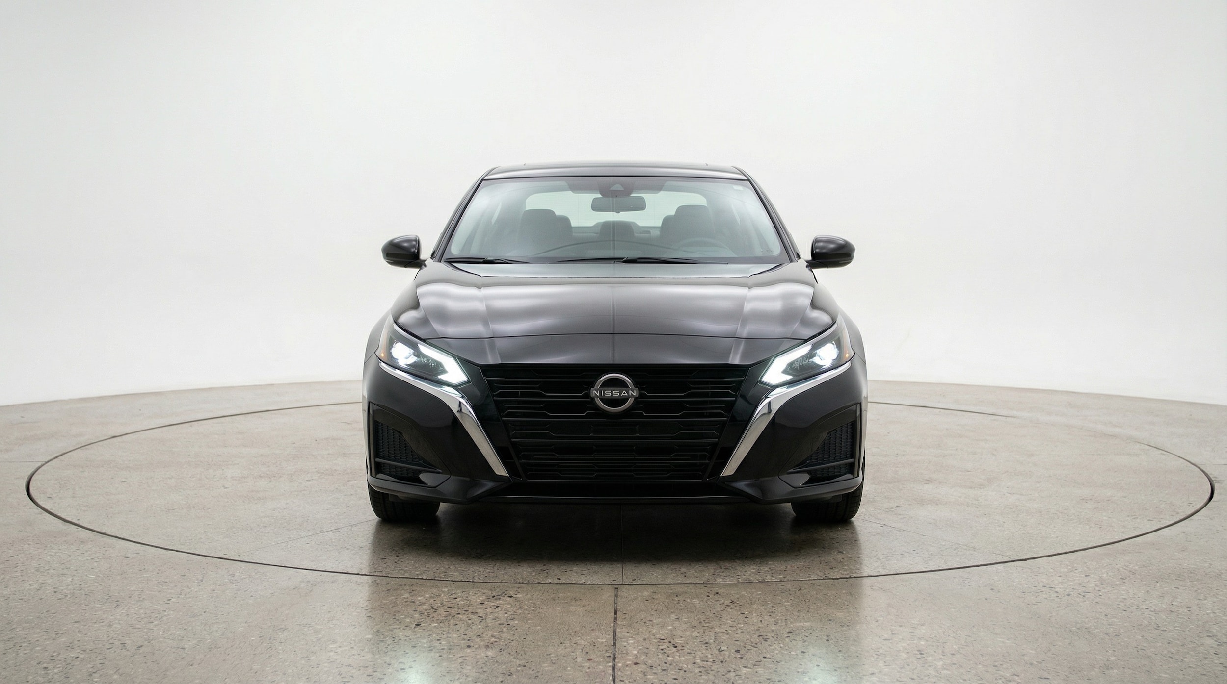 Thumbnail: 2025 Nissan Altima - 2