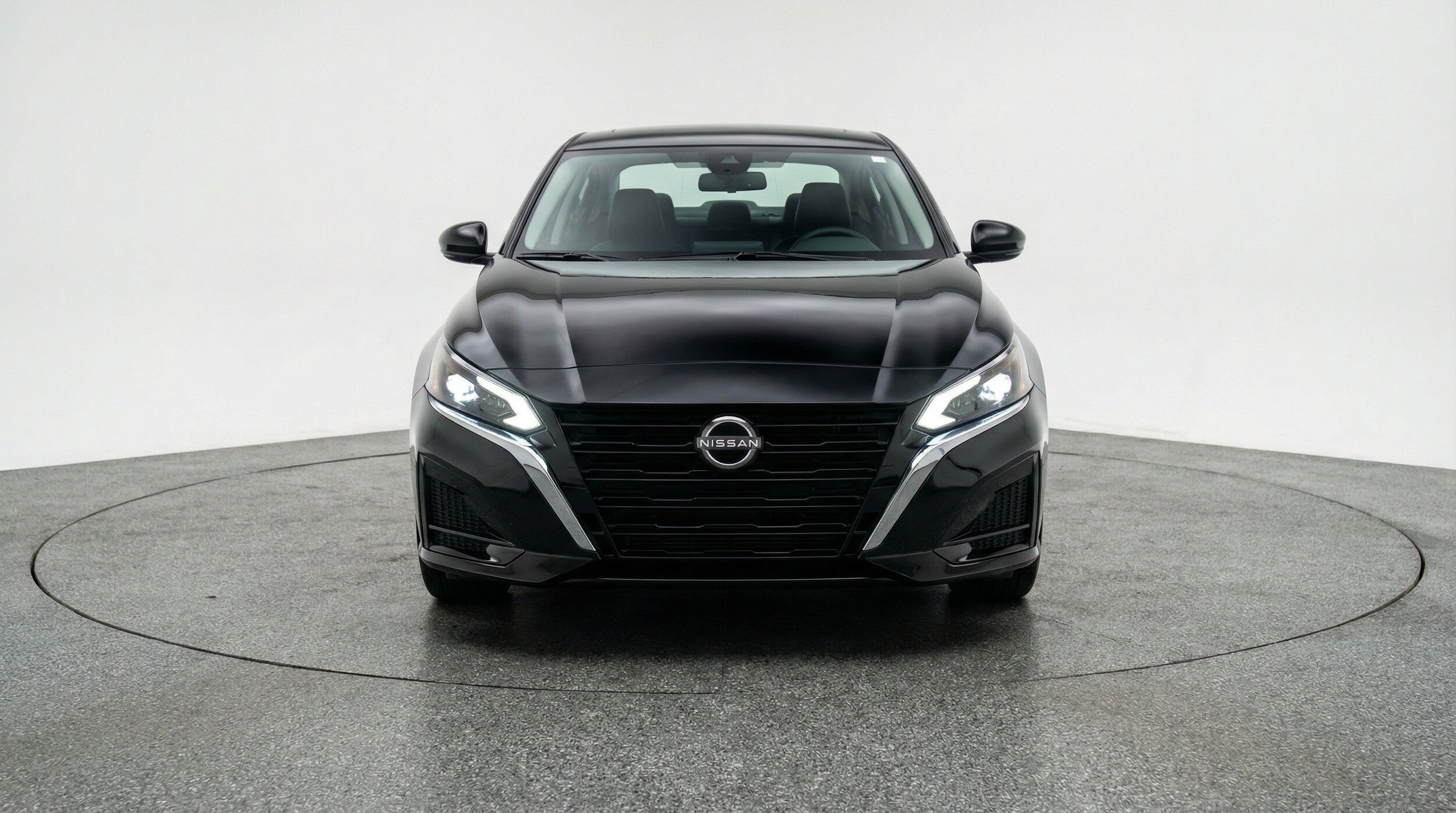 Thumbnail: 2025 Nissan Altima - 2