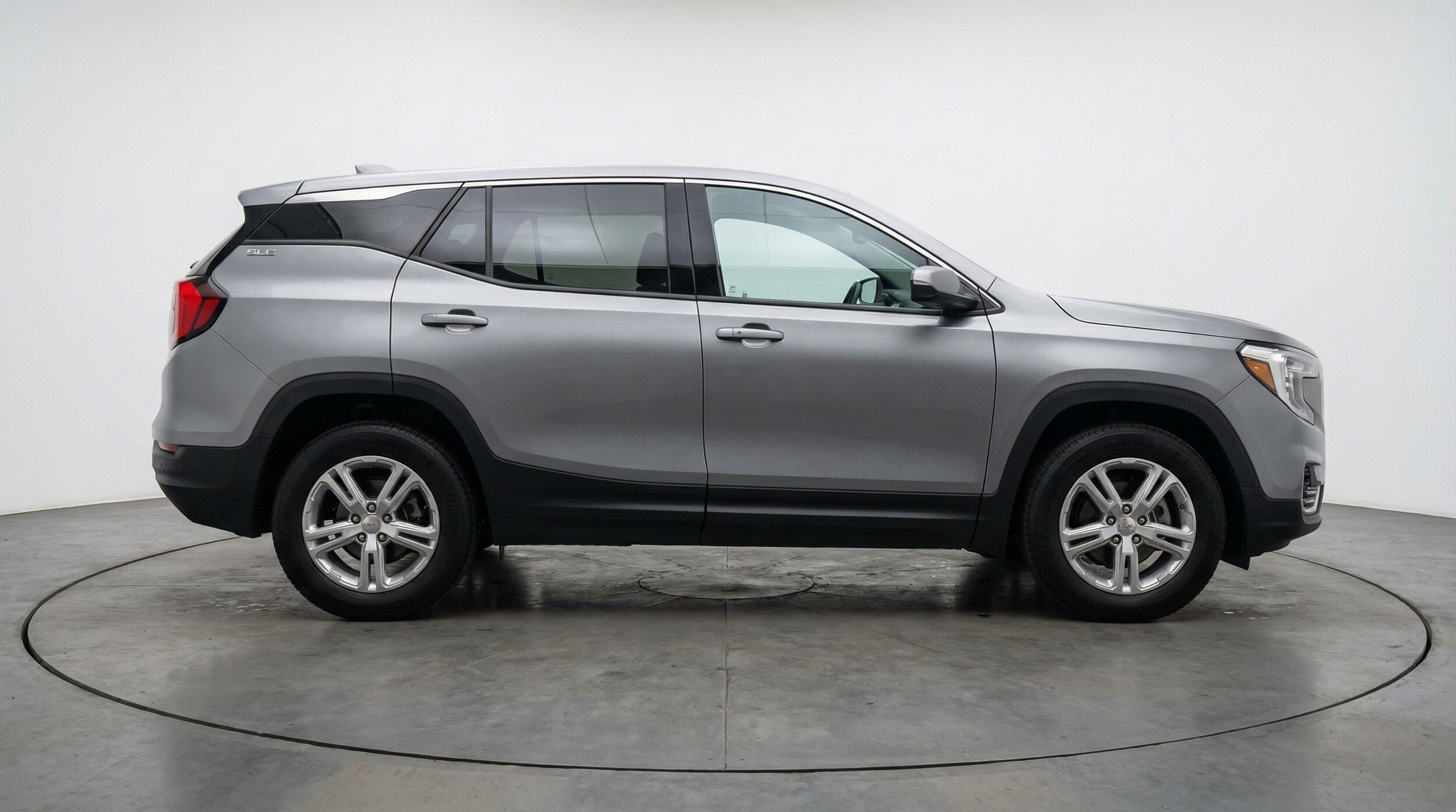 Thumbnail: 2024 GMC Terrain - 8