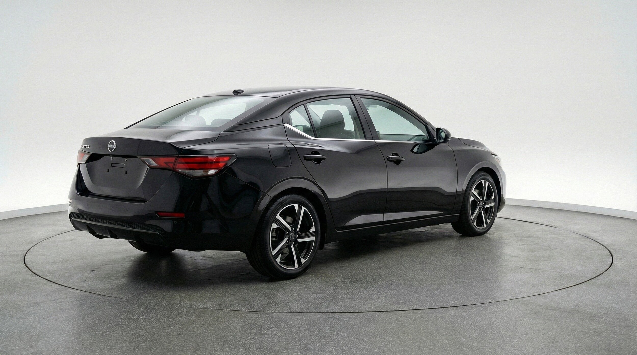 Thumbnail: 2025 Nissan Sentra - 9