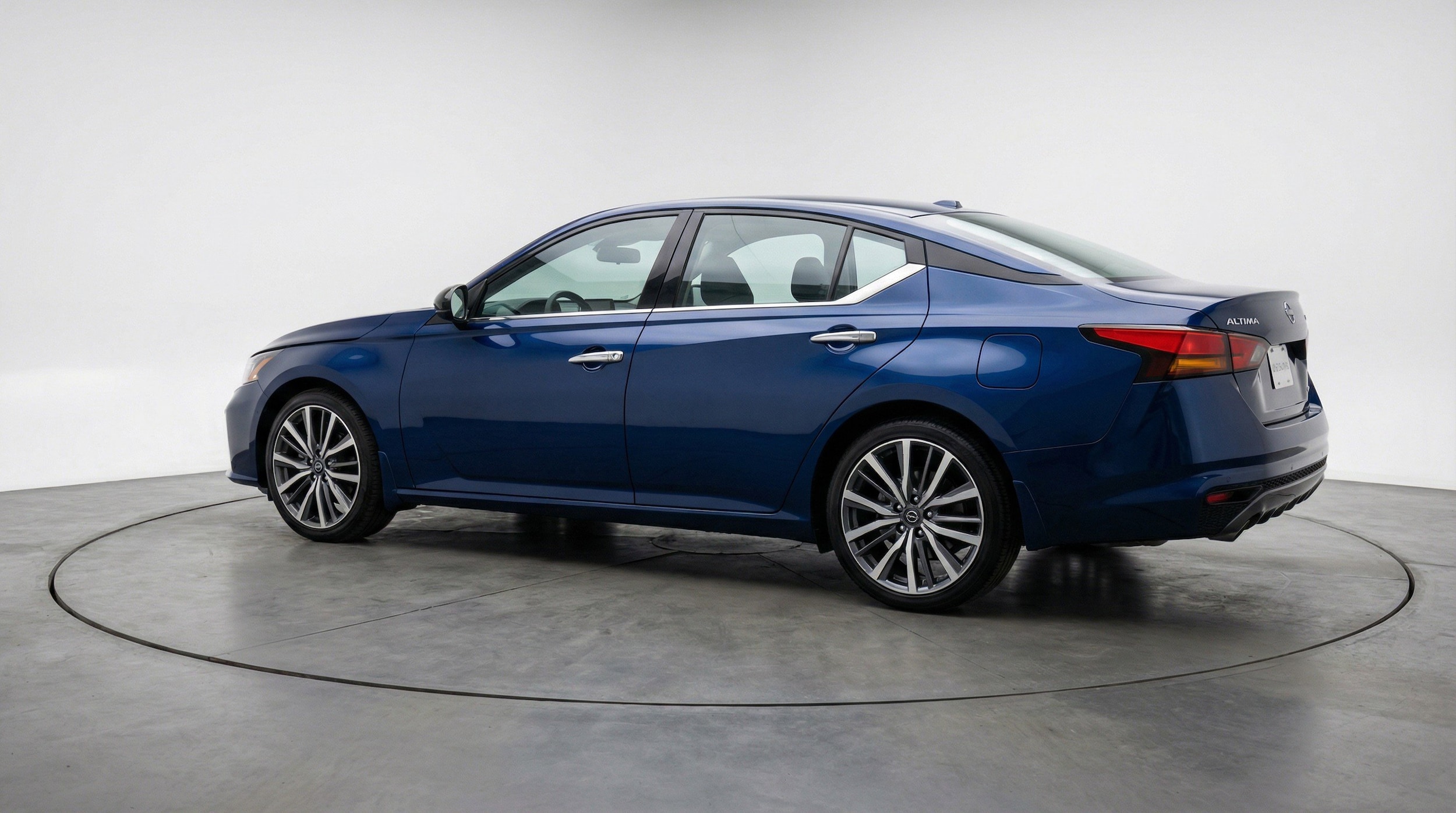 Thumbnail: 2025 Nissan Altima - 6