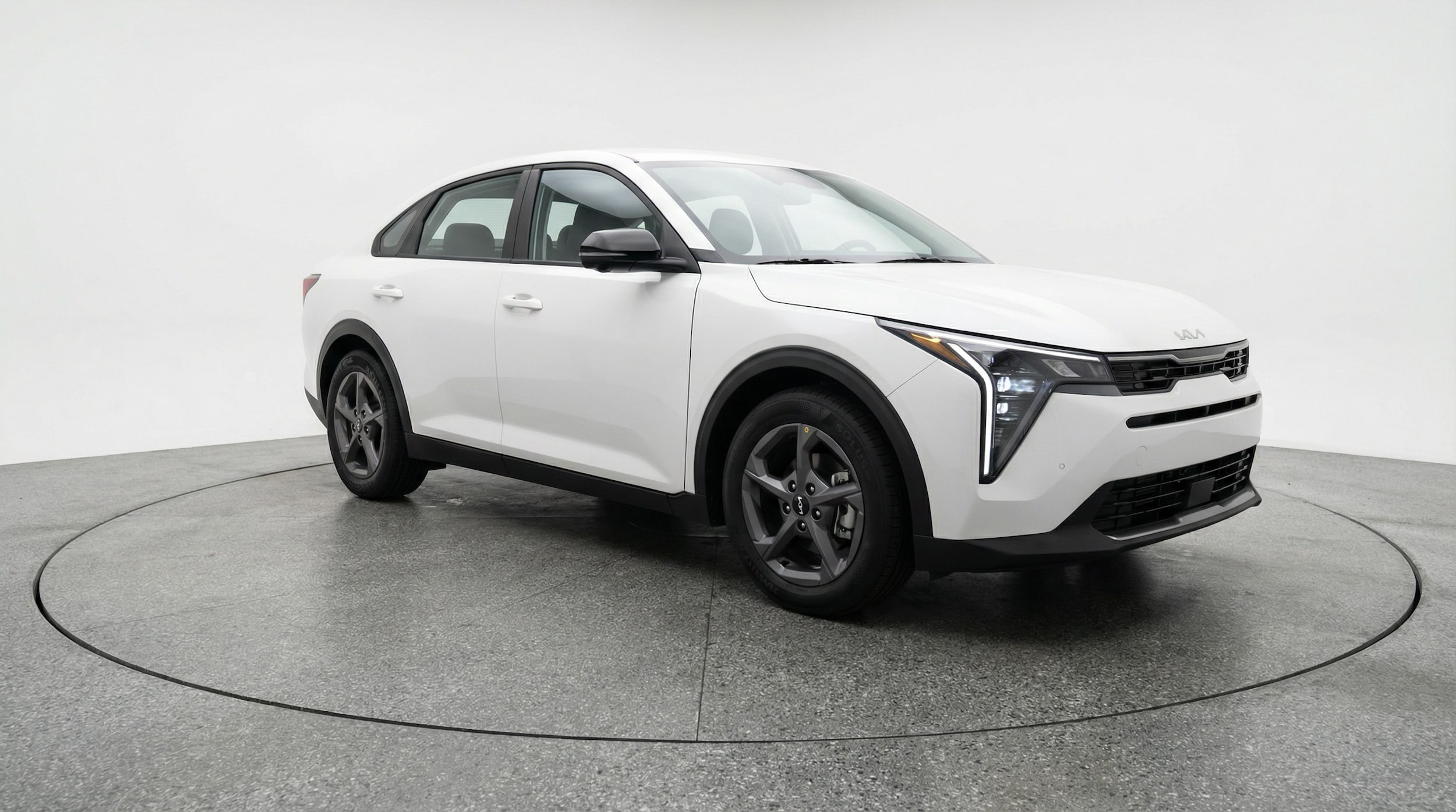 Thumbnail: 2025 Kia K4 - 1