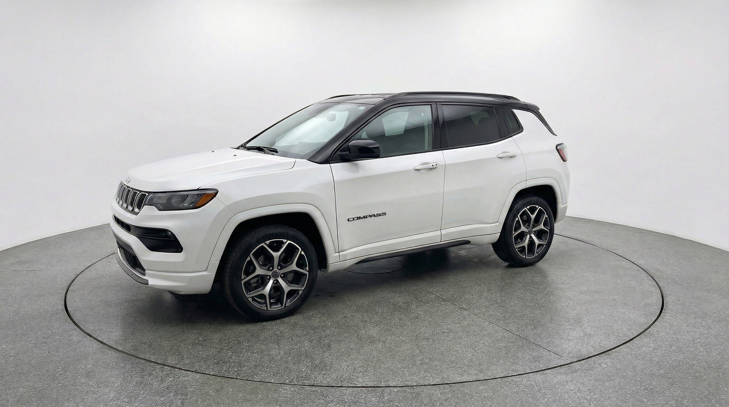 Thumbnail: 2025 Jeep Compass - 3