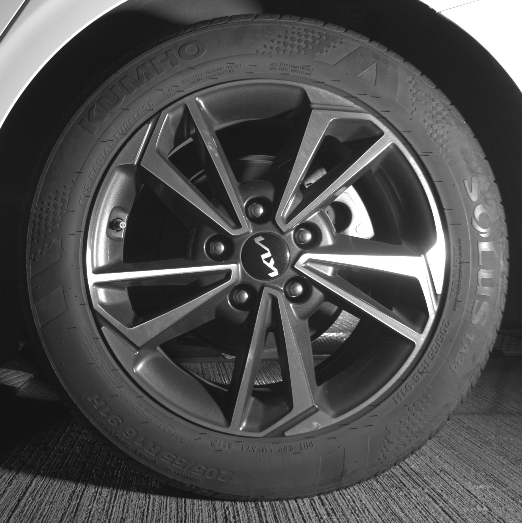 Thumbnail: 2024 Kia Forte - 19