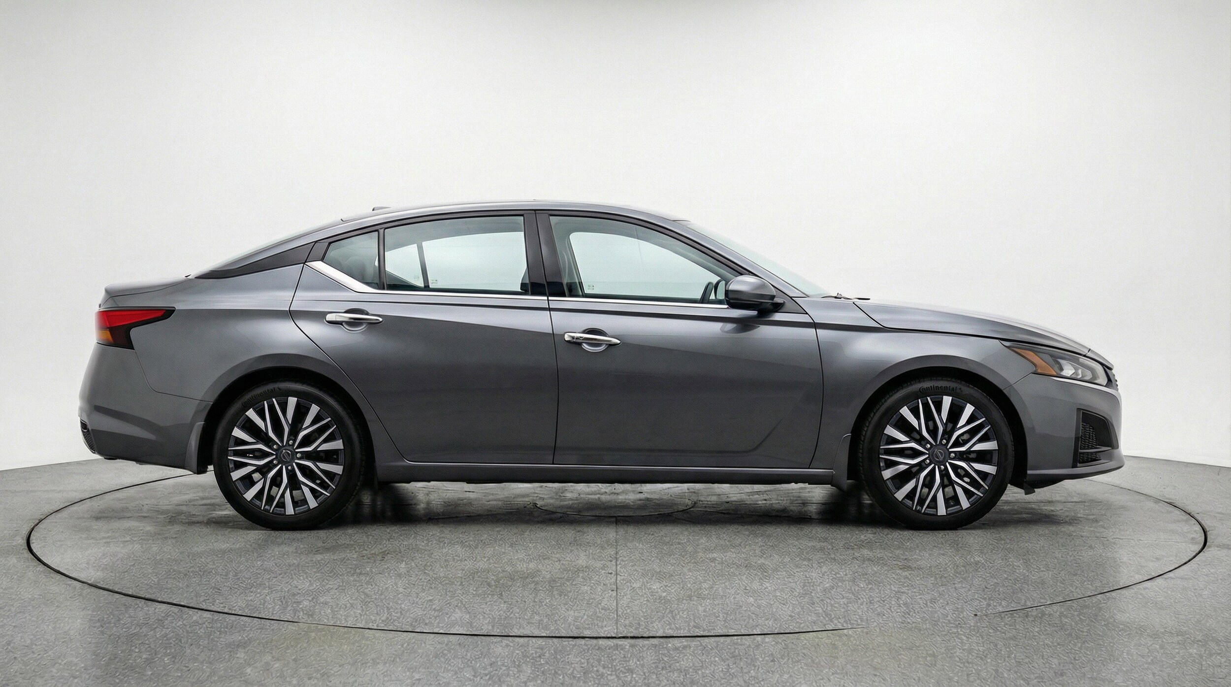 Thumbnail: 2025 Nissan Altima - 11