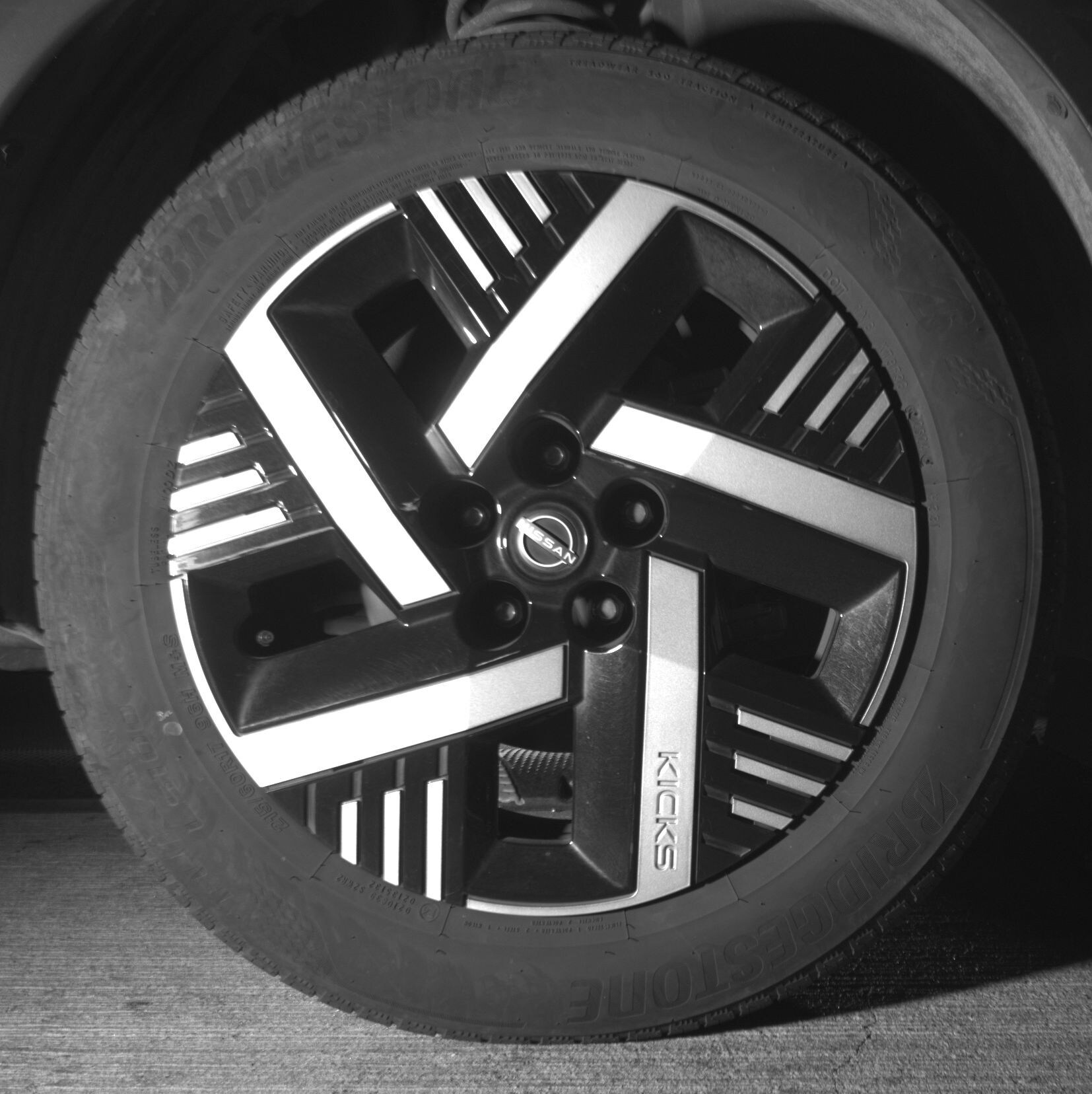 Thumbnail: 2025 Nissan Kicks - 10