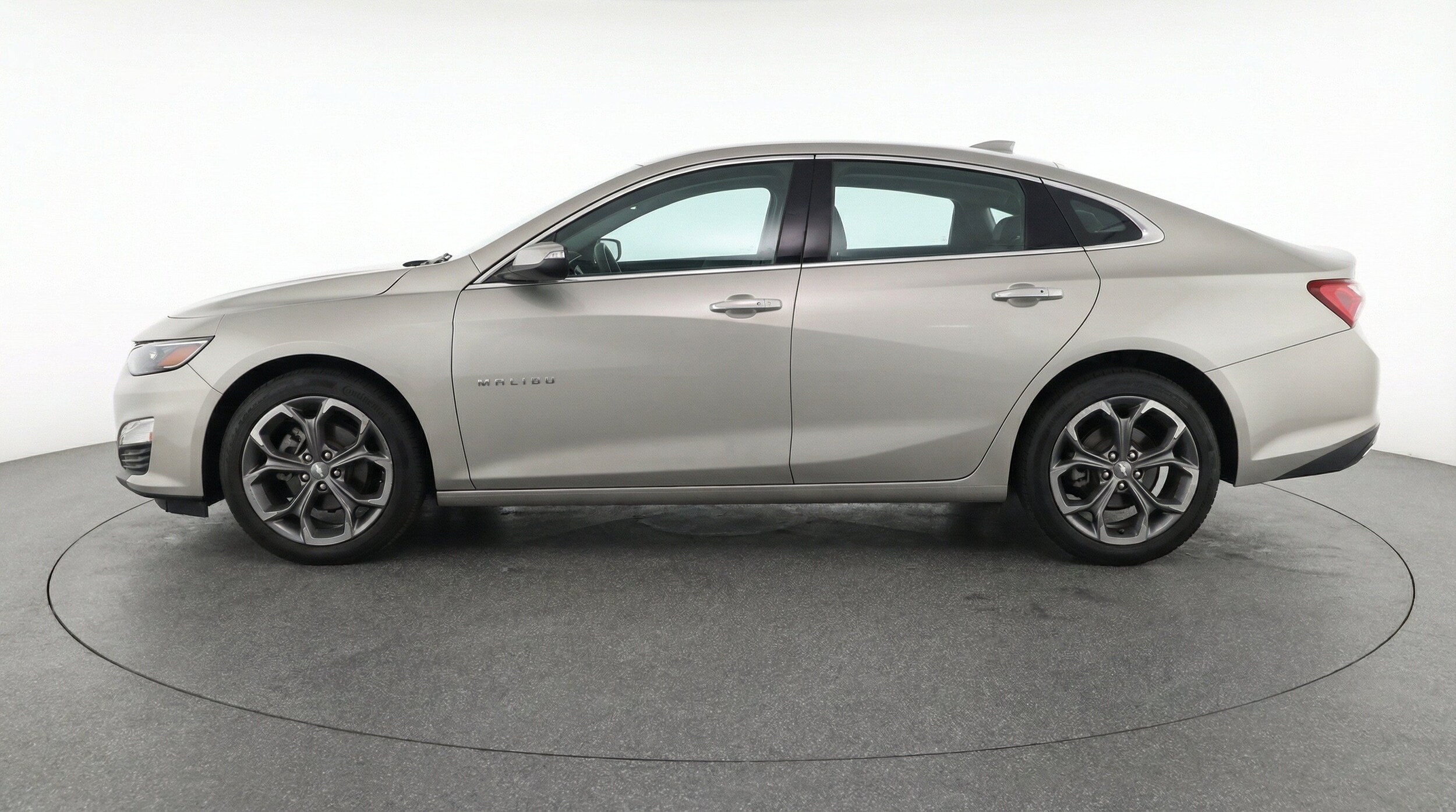 Thumbnail: 2024 Chevrolet Malibu - 5
