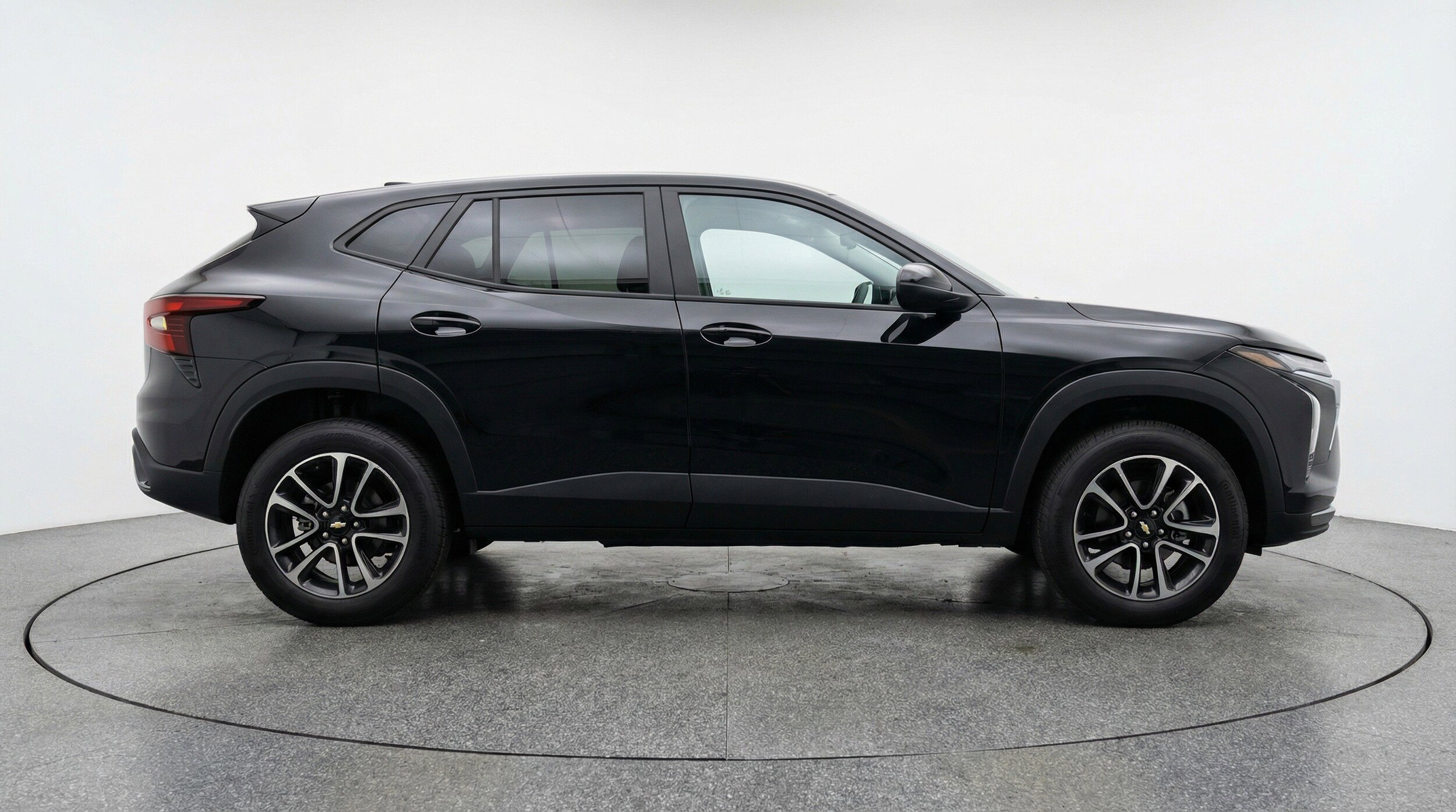 Thumbnail: 2025 Chevrolet TrailBlazer - 11