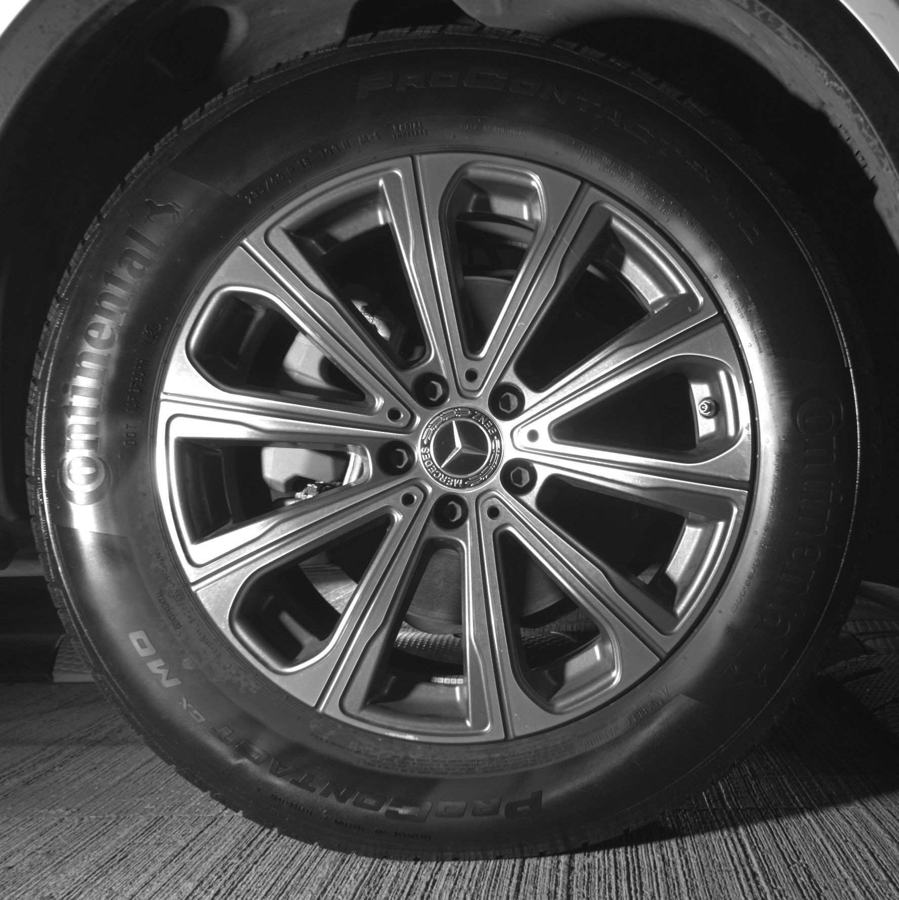 Thumbnail: 2024 Mercedes-Benz GLC - 13