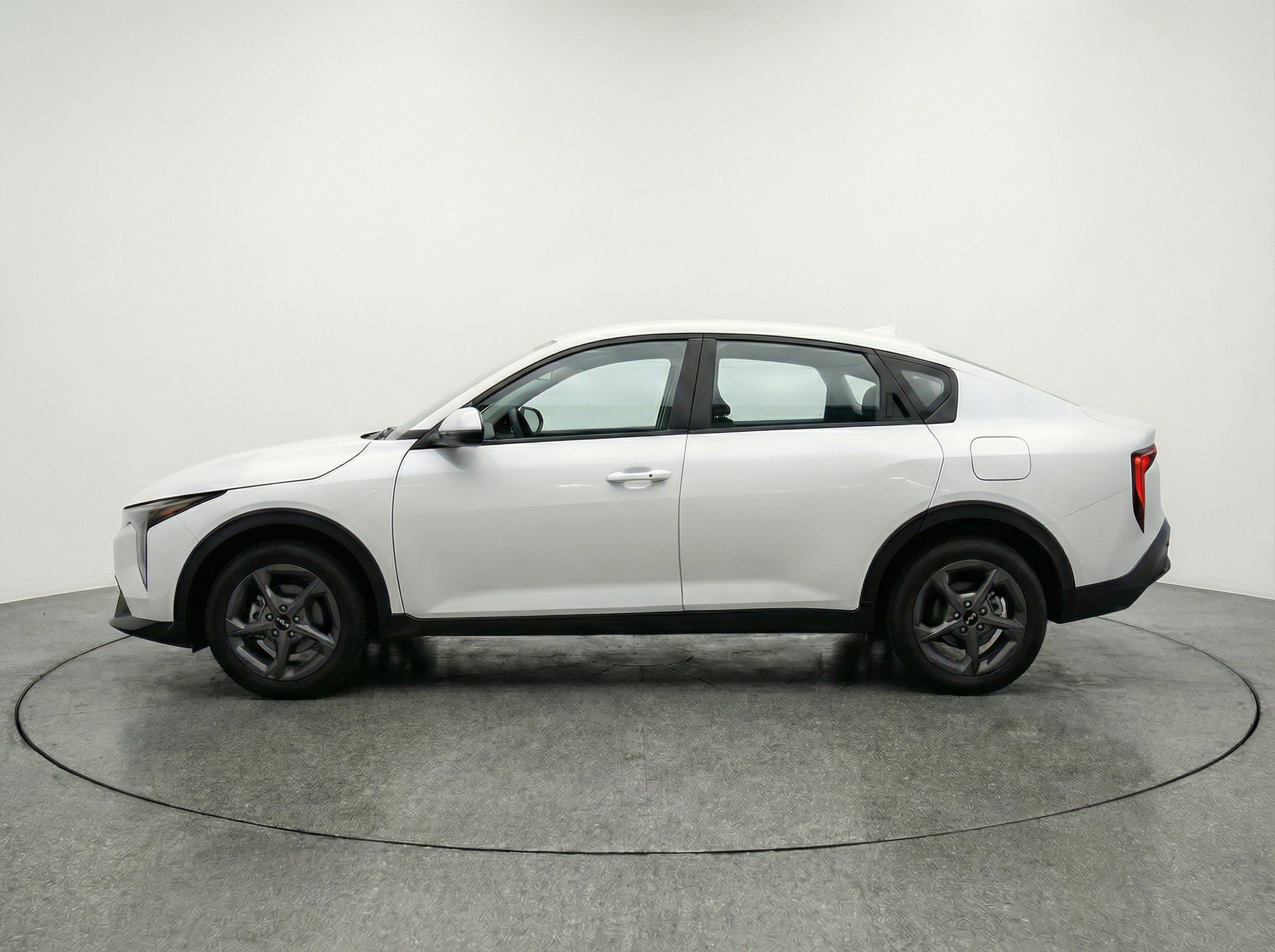 Thumbnail: 2025 Kia K4 - 5