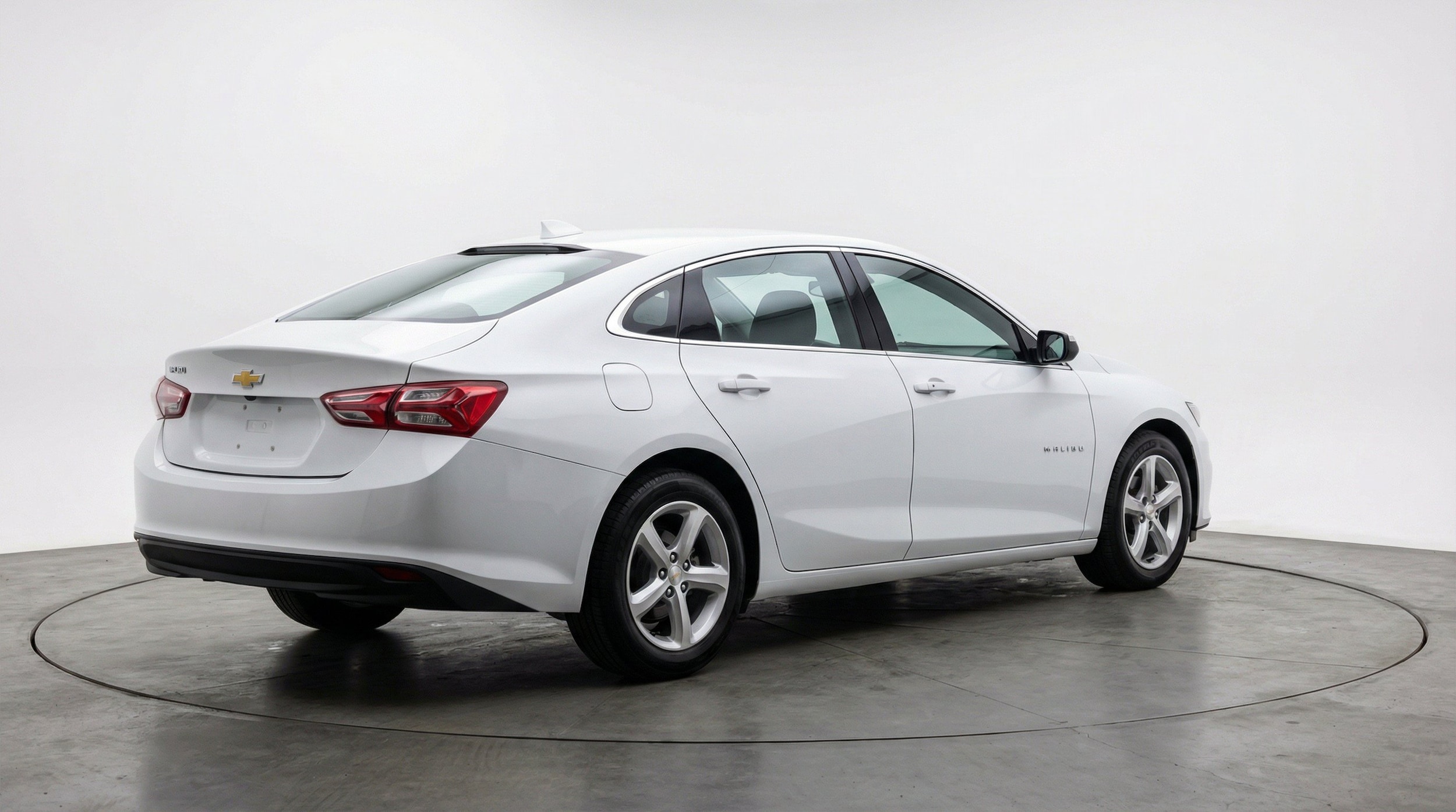 Thumbnail: 2024 Chevrolet Malibu - 9