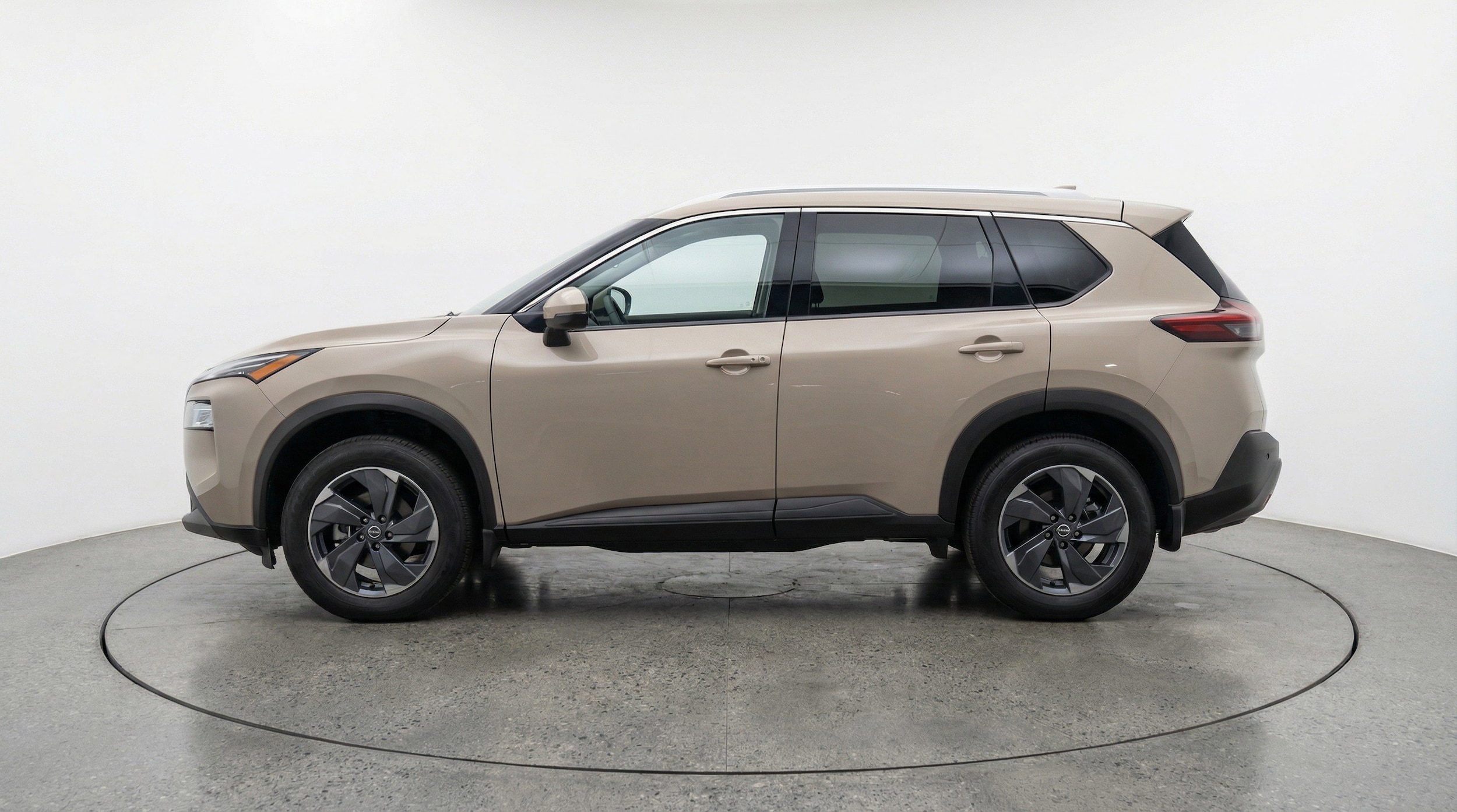 Thumbnail: 2025 Nissan Rogue - 5