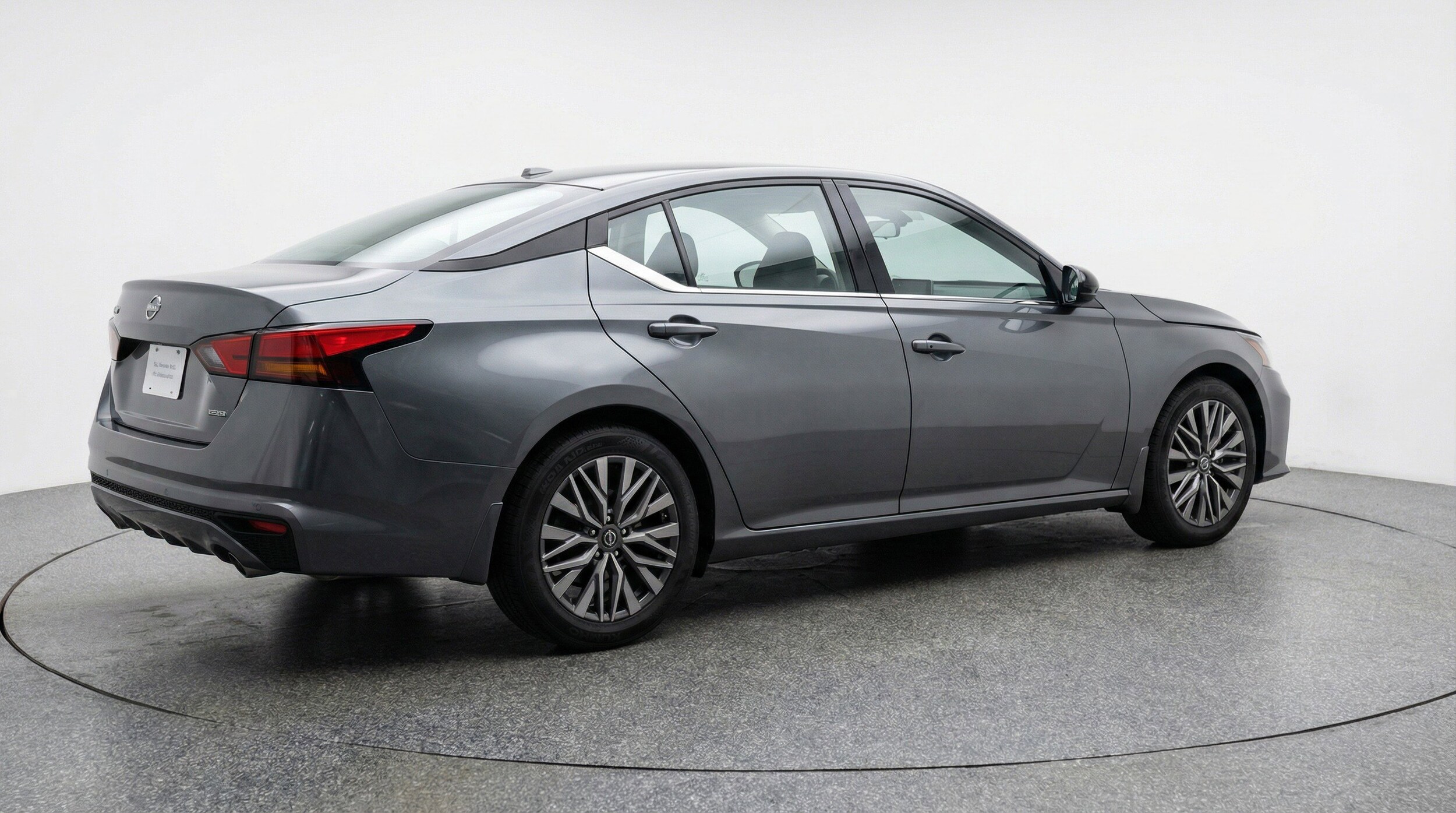 Thumbnail: 2025 Nissan Altima - 9