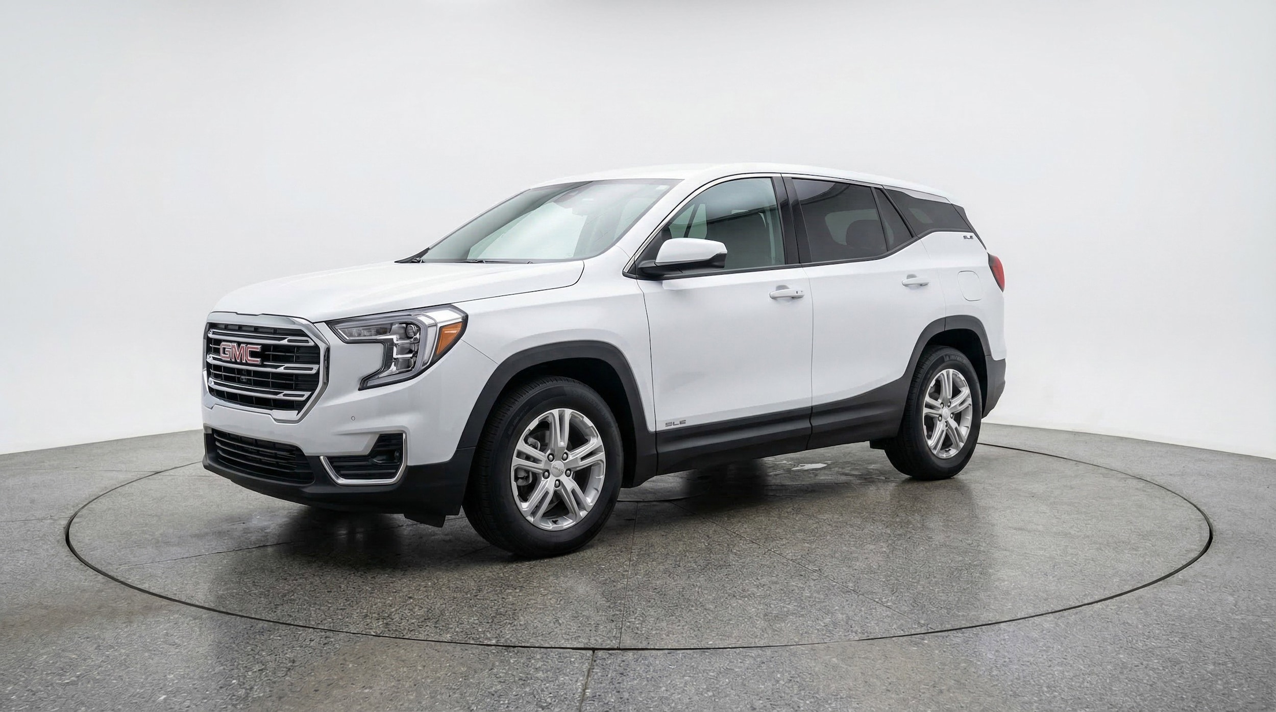 Thumbnail: 2024 GMC Terrain - 3