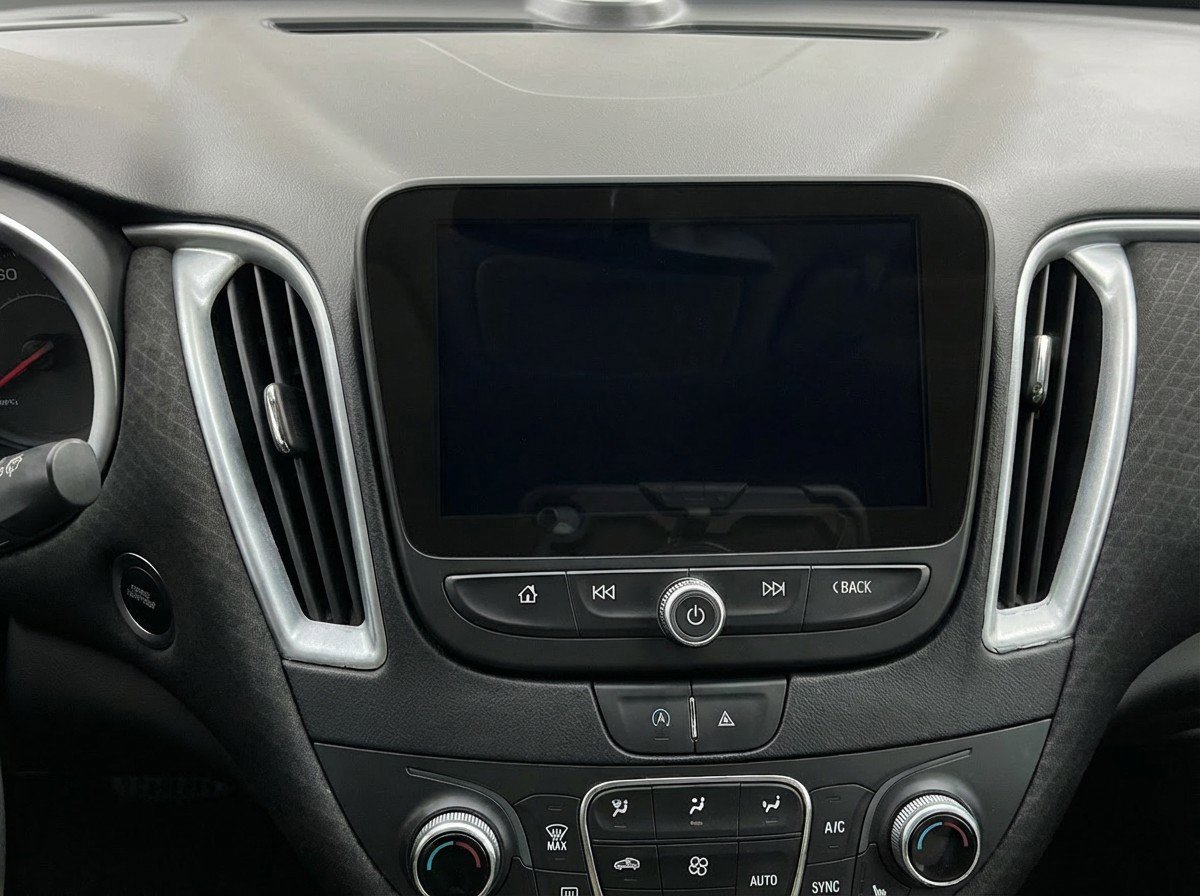 Thumbnail: 2024 Chevrolet Malibu - 17