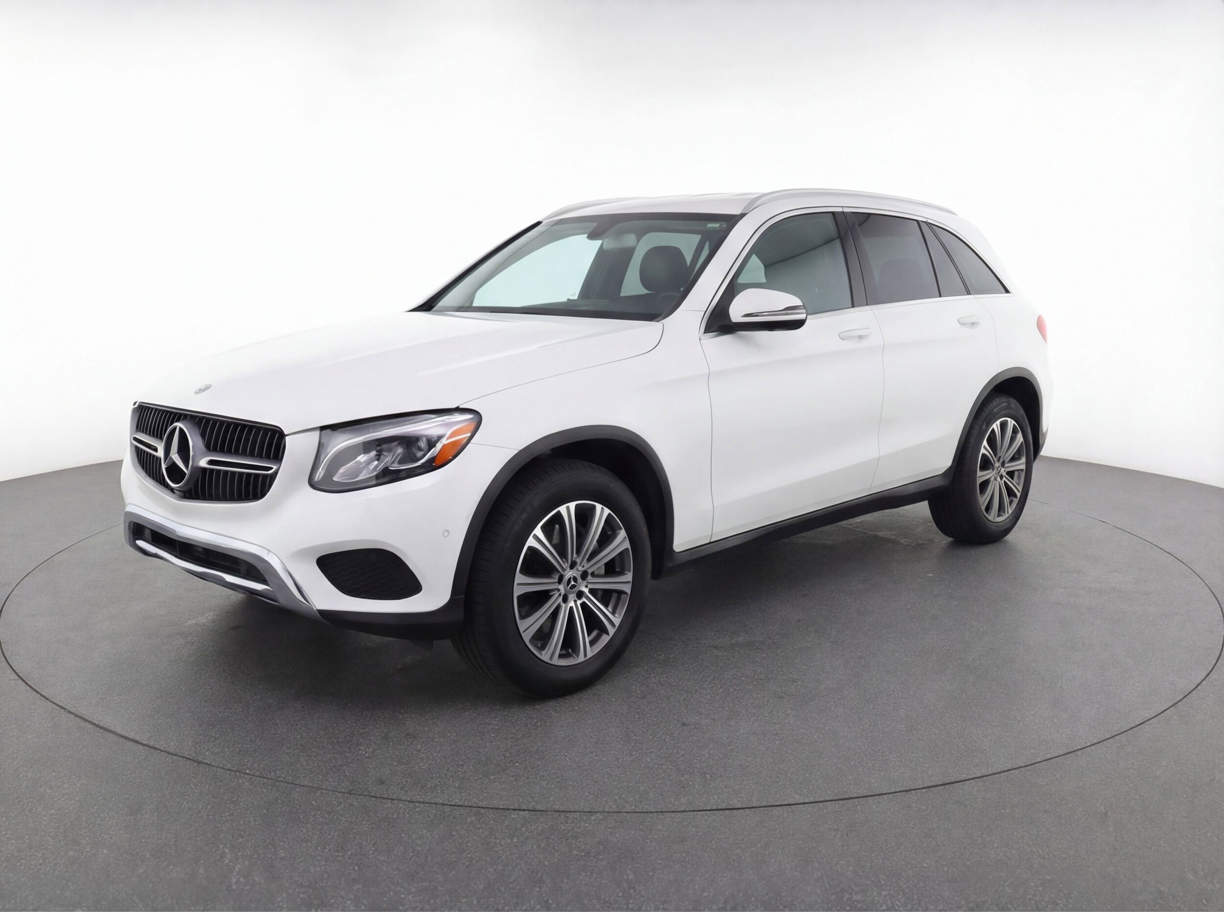 Thumbnail: 2024 Mercedes-Benz GLC - 3