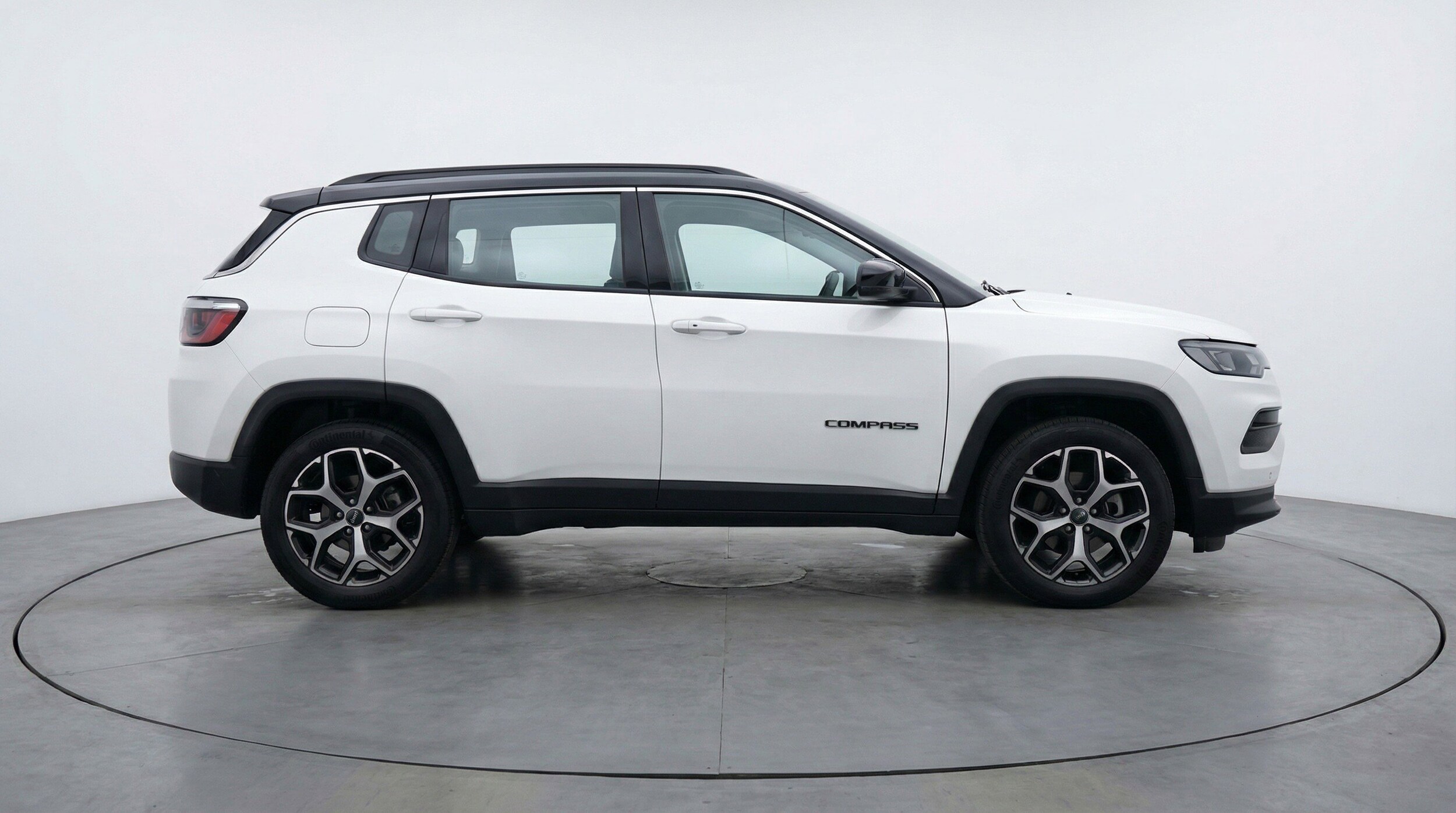 Thumbnail: 2025 Jeep Compass - 11