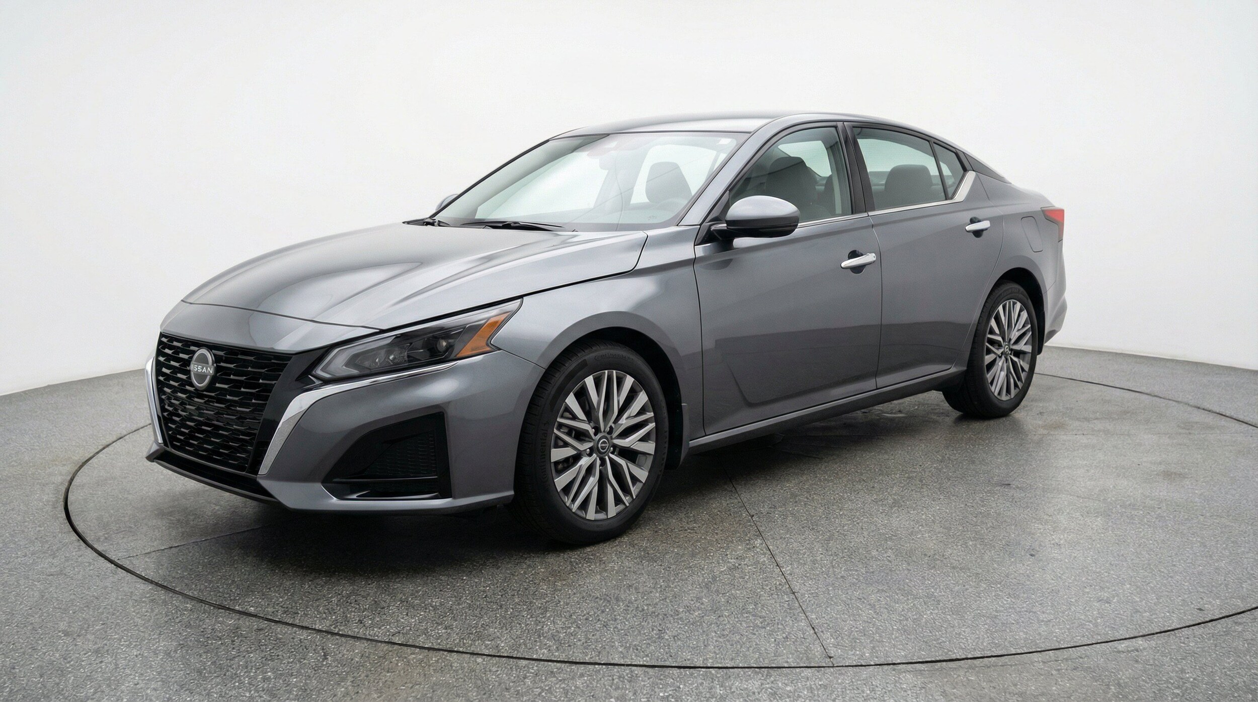 Thumbnail: 2025 Nissan Altima - 3