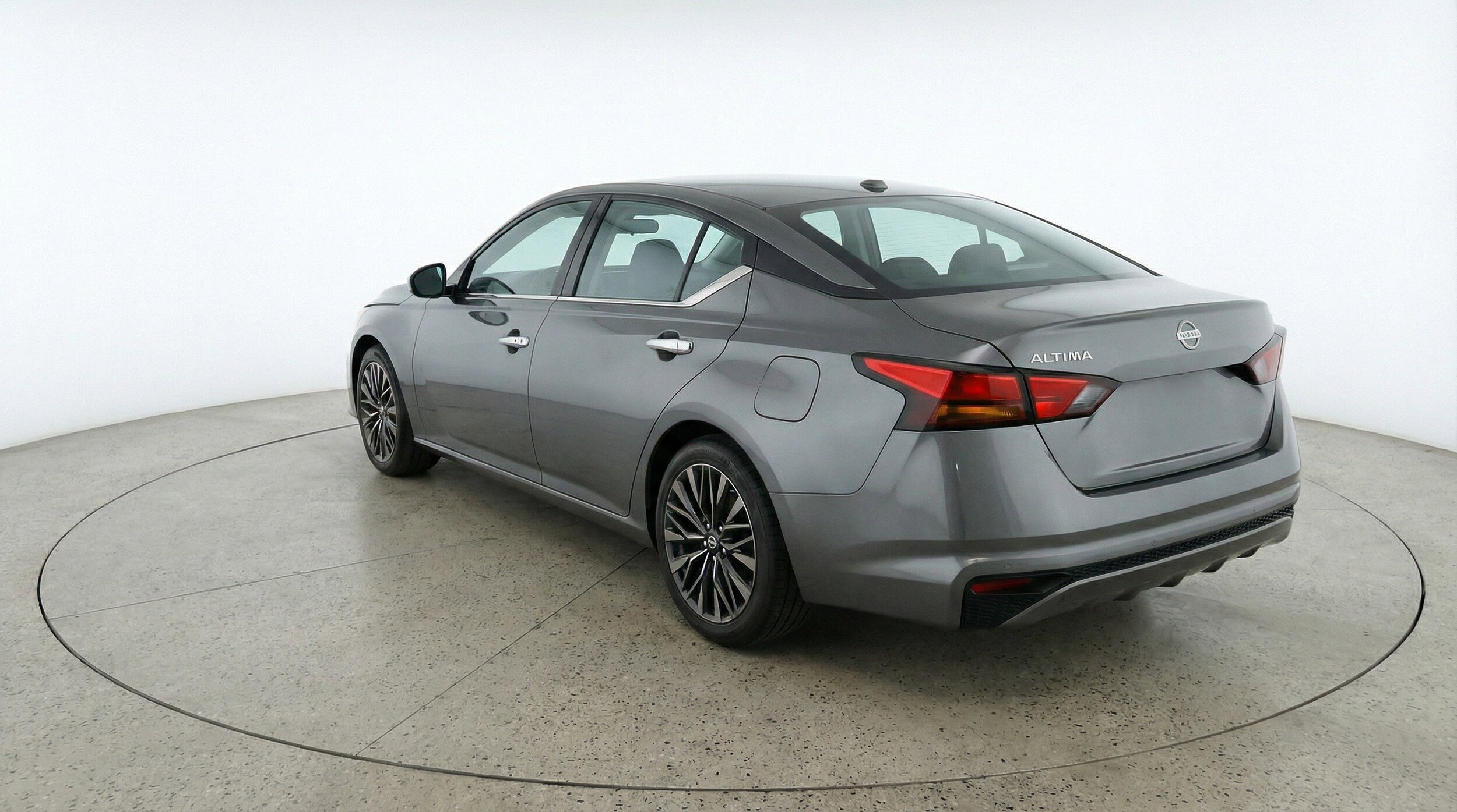 Thumbnail: 2025 Nissan Altima - 6