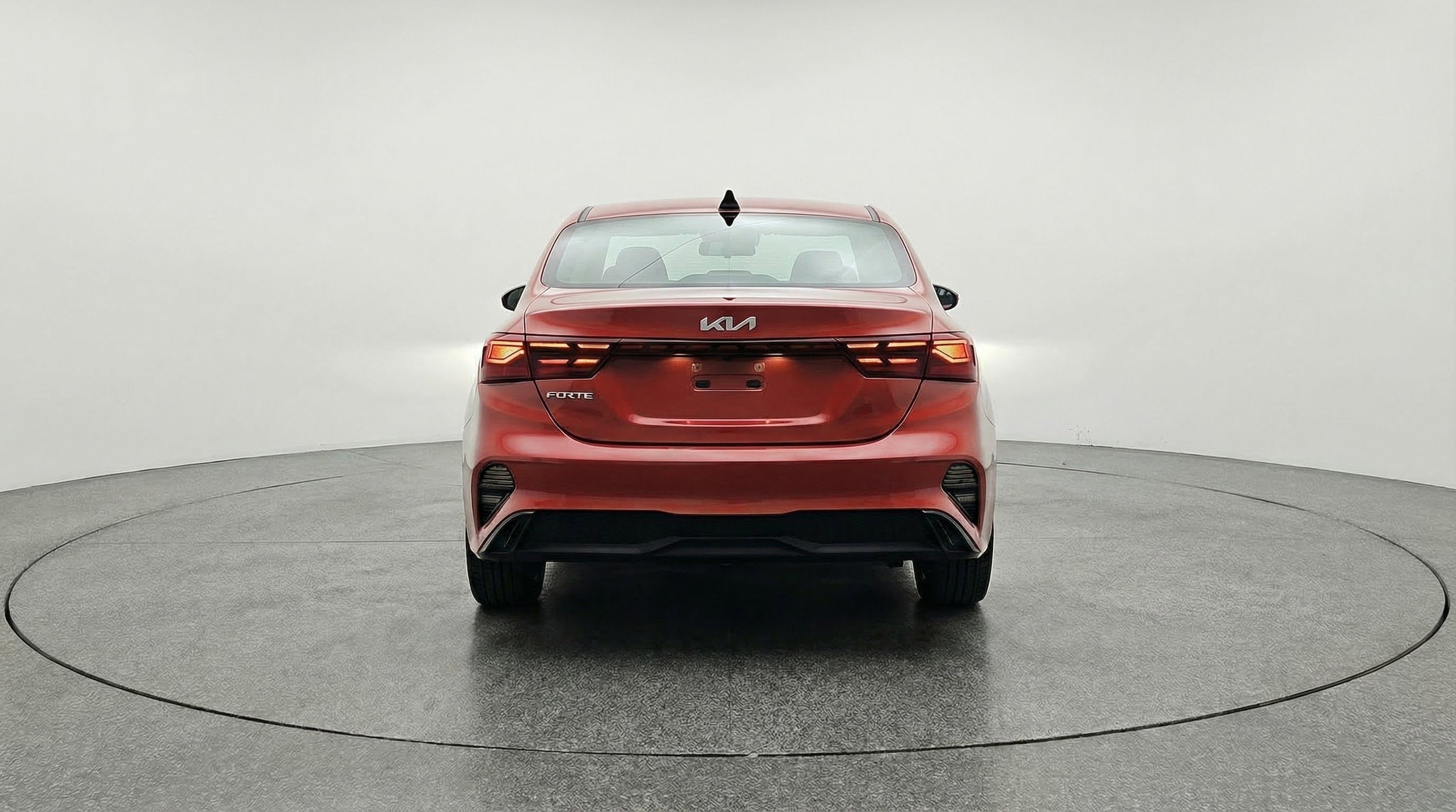 Thumbnail: 2024 Kia Forte - 7