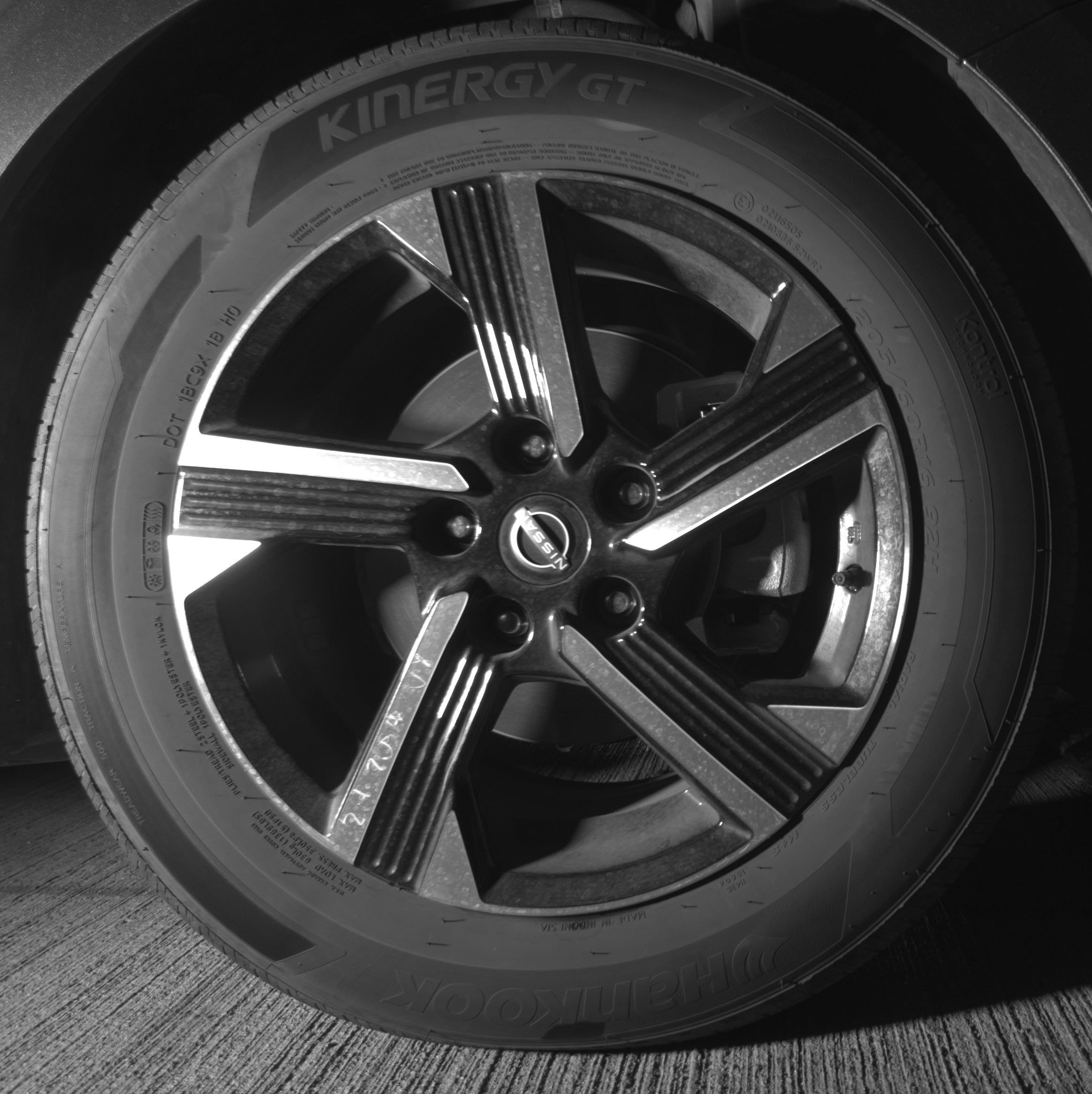 Thumbnail: 2025 Nissan Sentra - 13