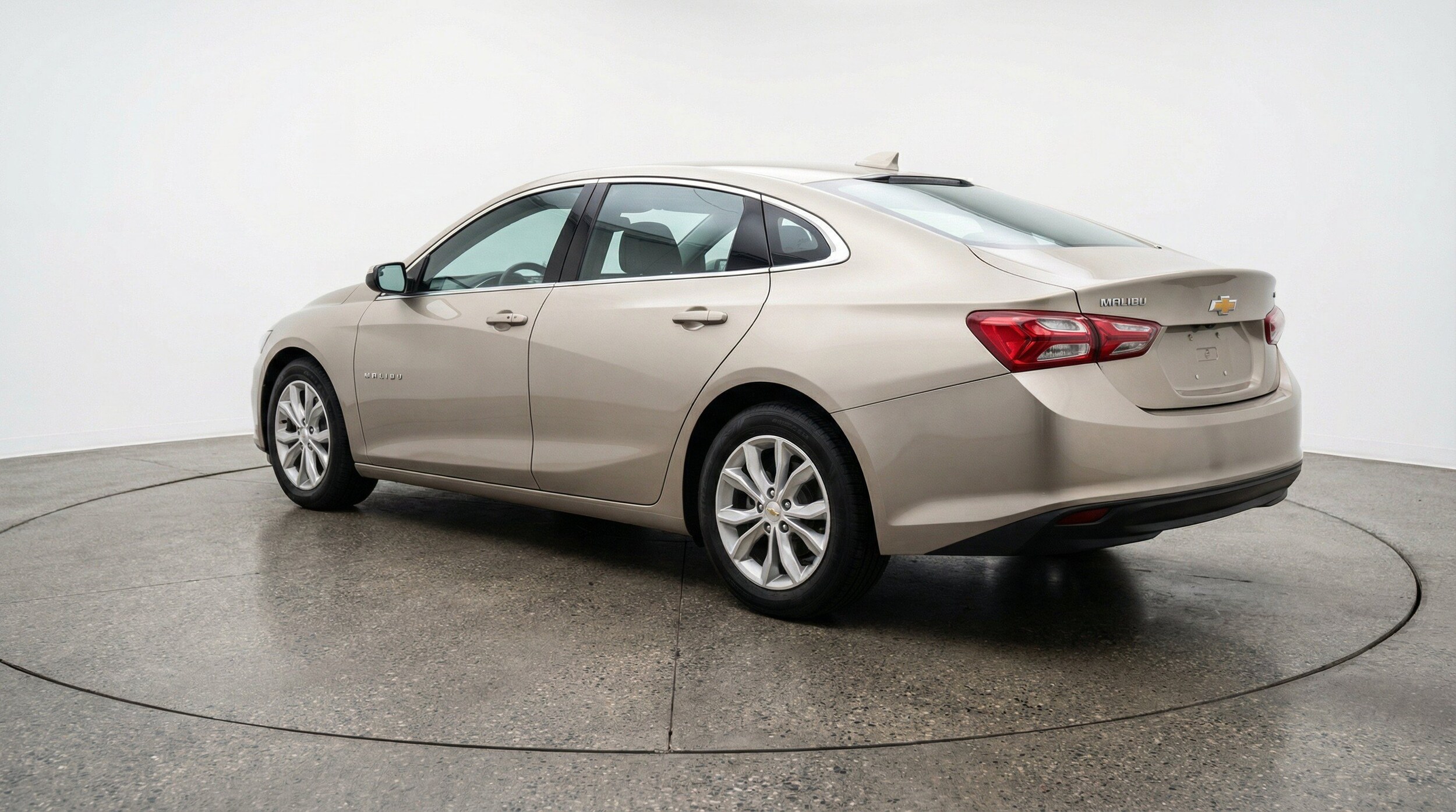 Thumbnail: 2024 Chevrolet Malibu - 6