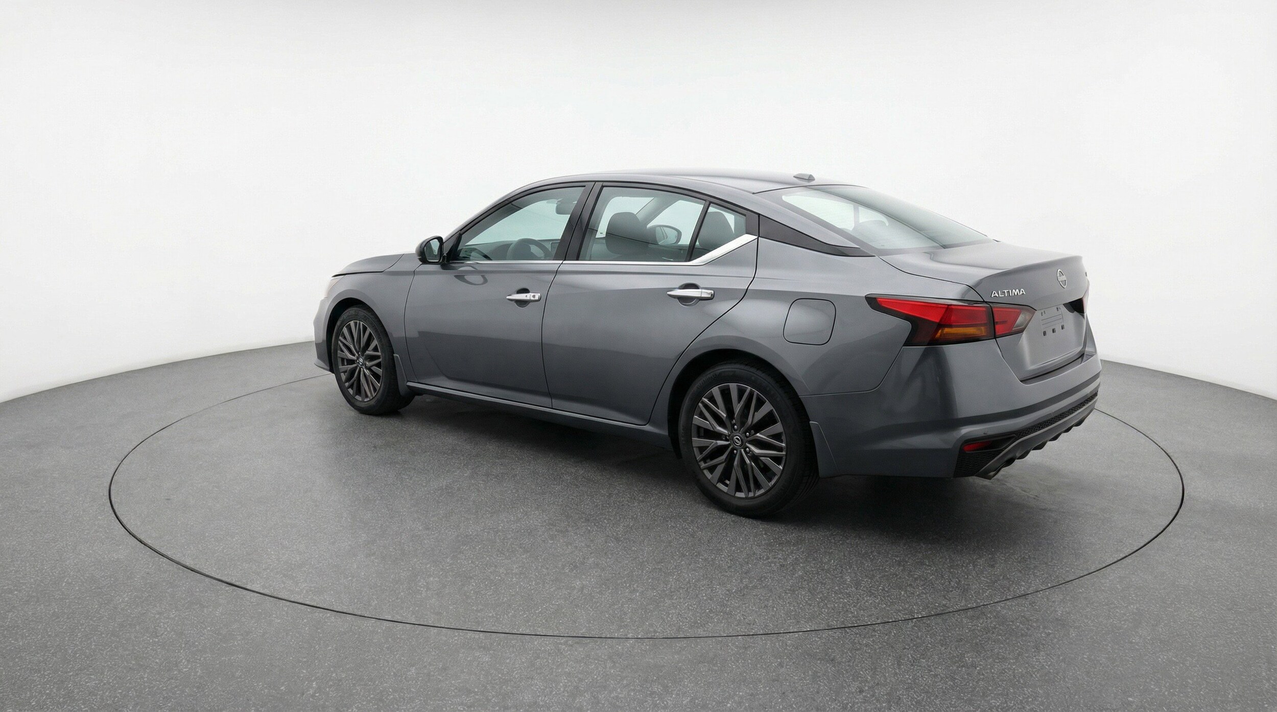 Thumbnail: 2025 Nissan Altima - 6