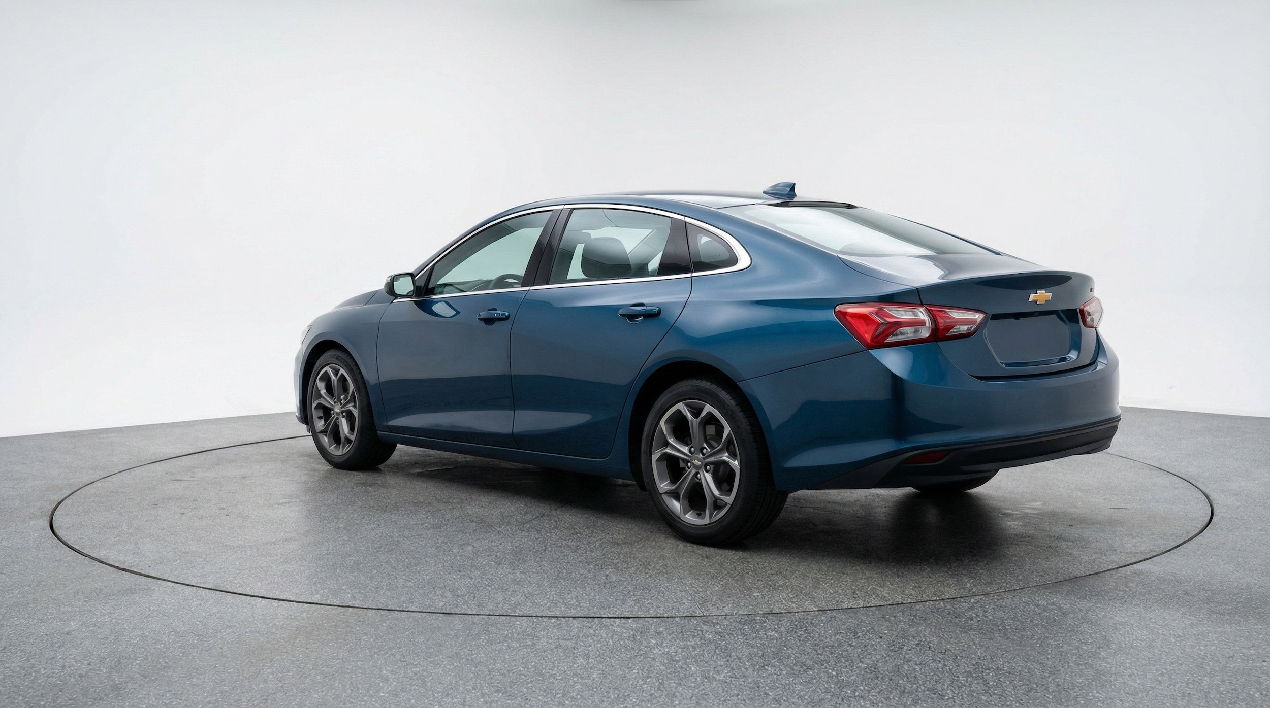 Thumbnail: 2024 Chevrolet Malibu - 6