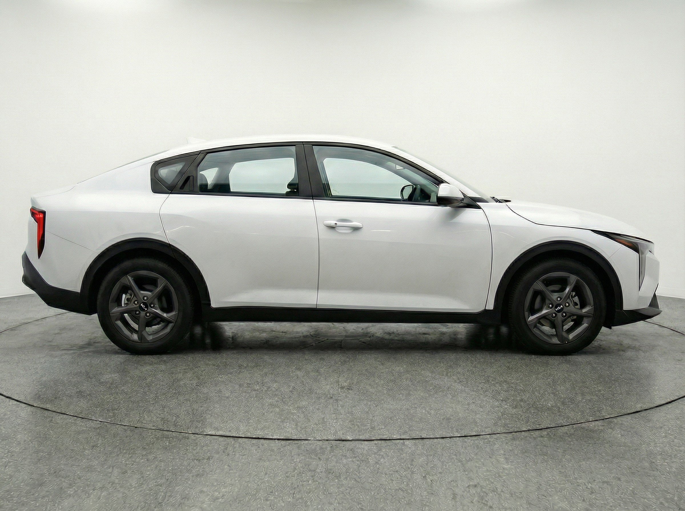 Thumbnail: 2025 Kia K4 - 5