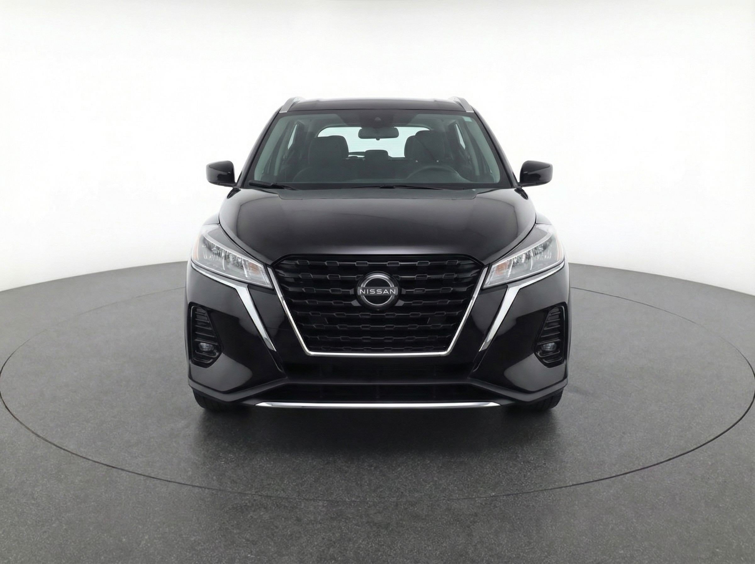 Thumbnail: 2024 Nissan Kicks - 2