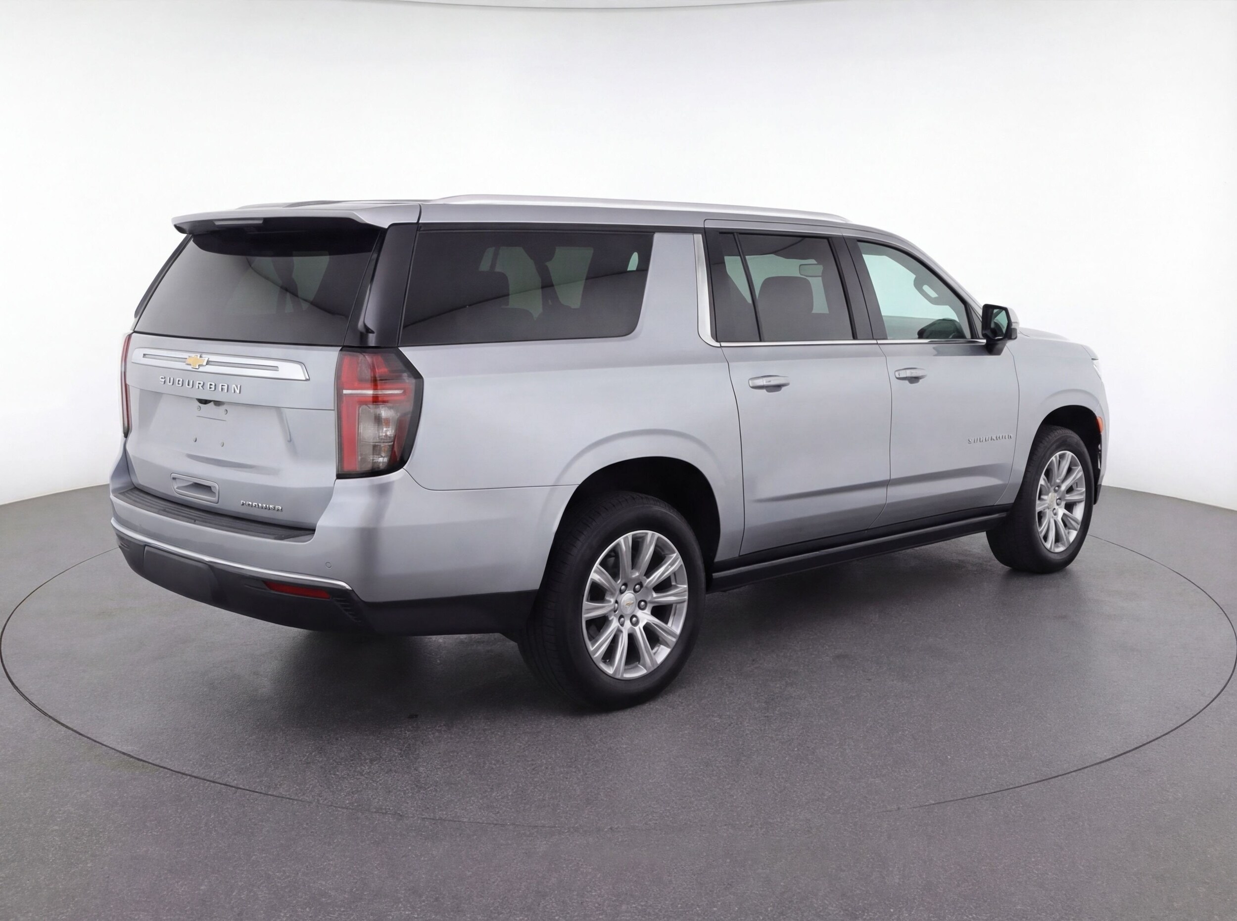 Thumbnail: 2023 Chevrolet Suburban - 9