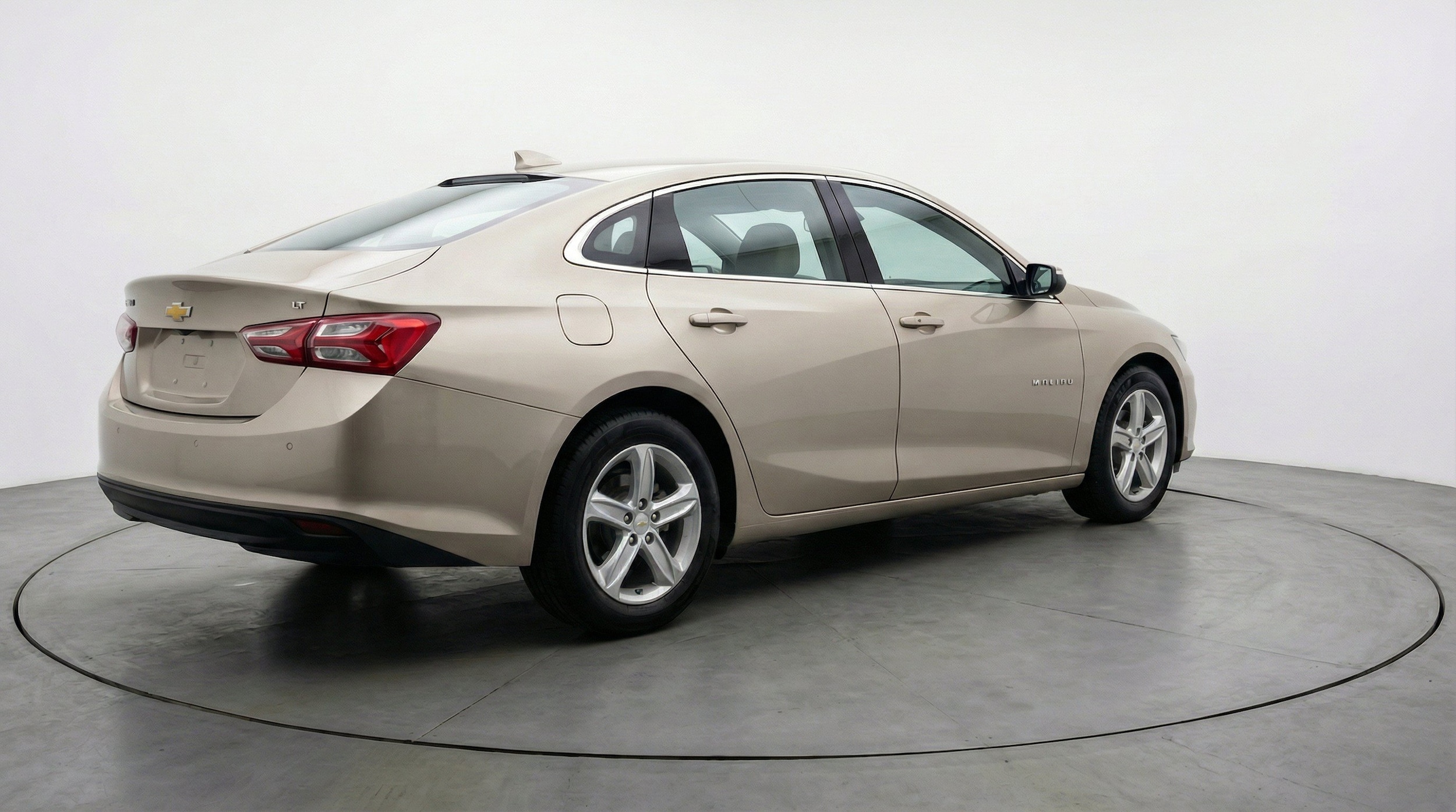 Thumbnail: 2024 Chevrolet Malibu - 9