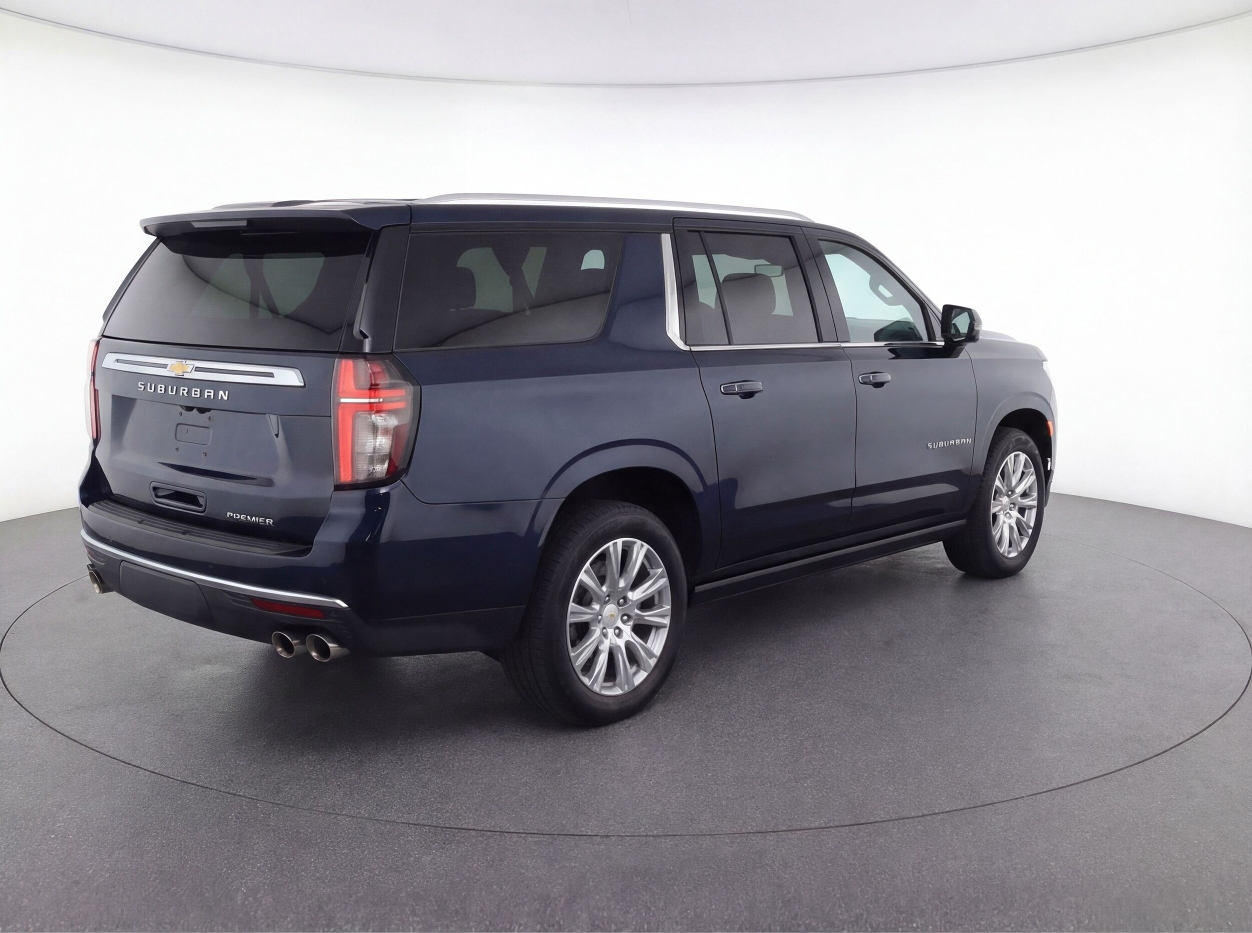 Thumbnail: 2023 Chevrolet Suburban - 9
