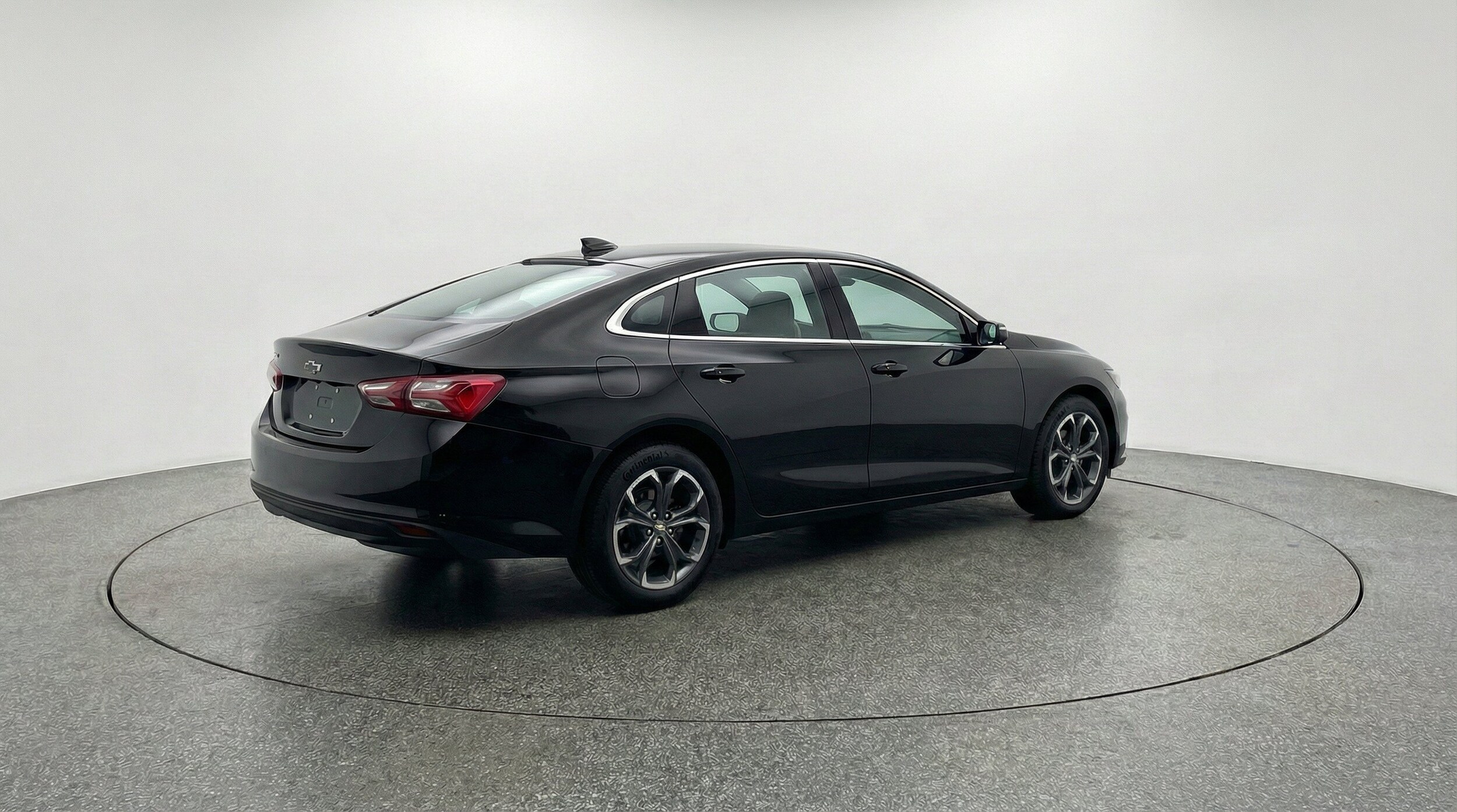 Thumbnail: 2024 Chevrolet Malibu - 9