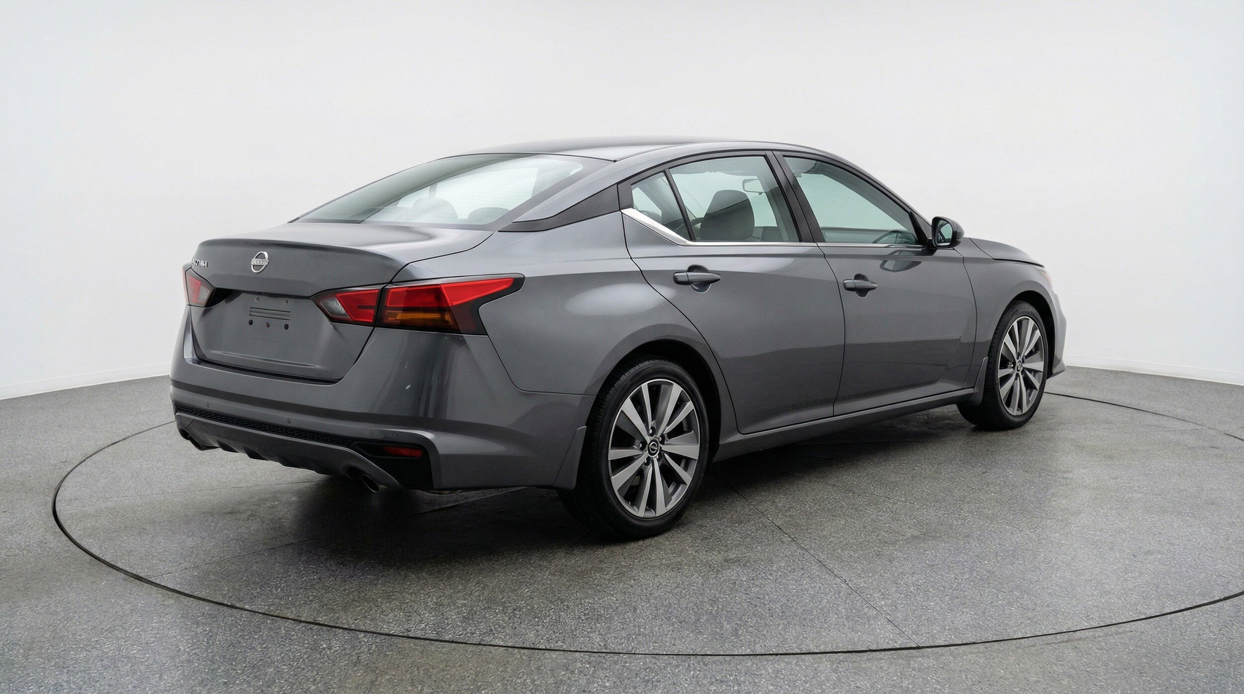 Thumbnail: 2025 Nissan Altima - 9