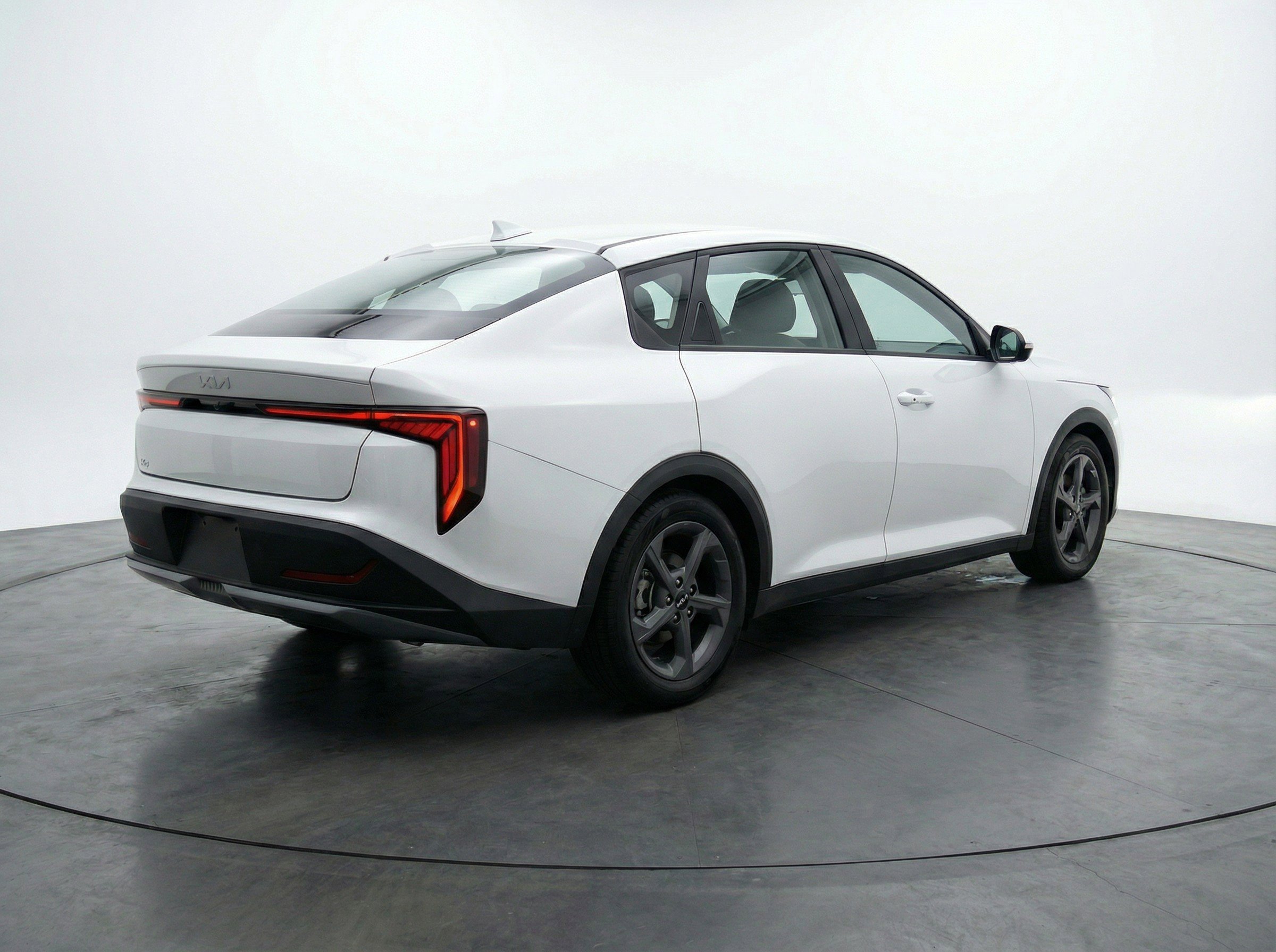 Thumbnail: 2025 Kia K4 - 9