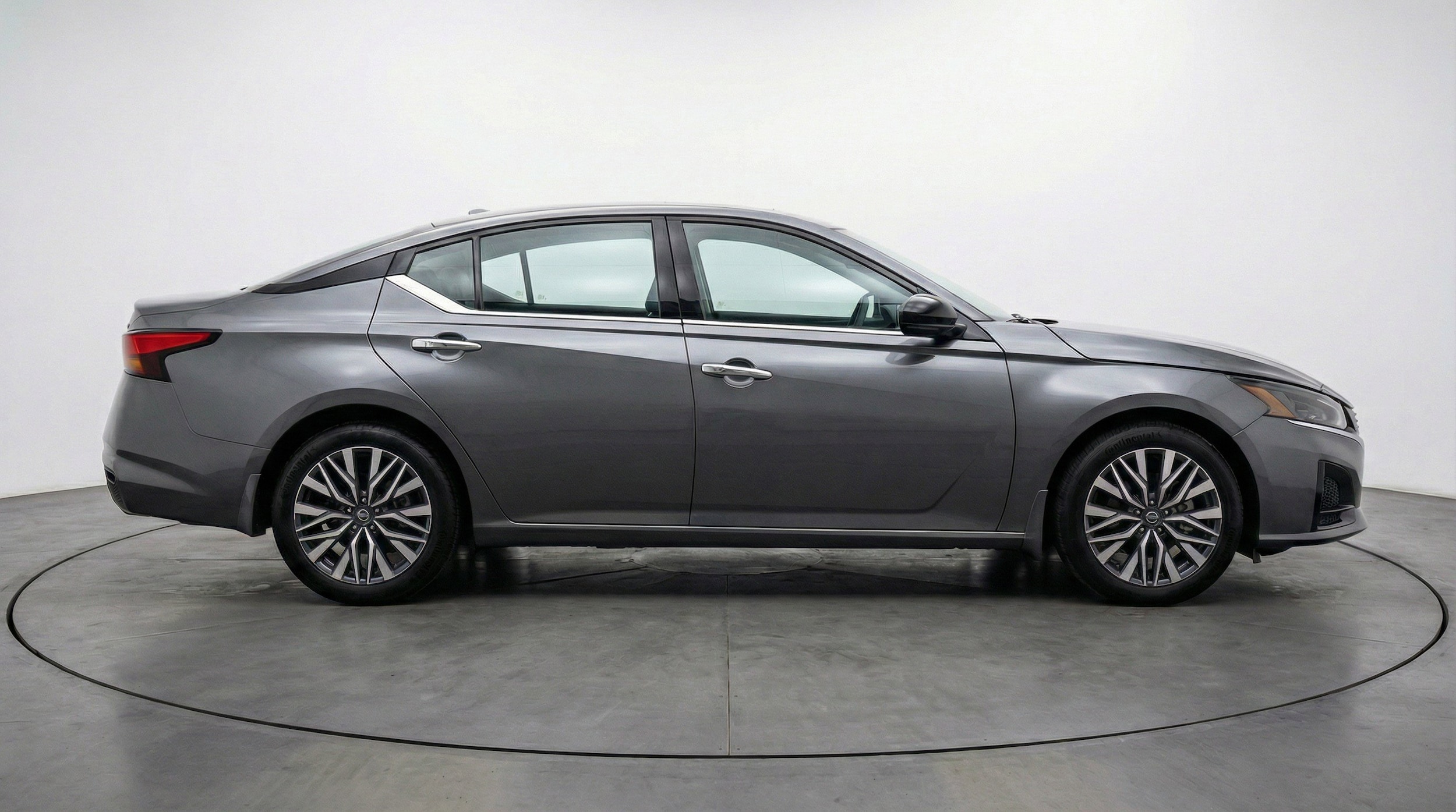 Thumbnail: 2025 Nissan Altima - 11
